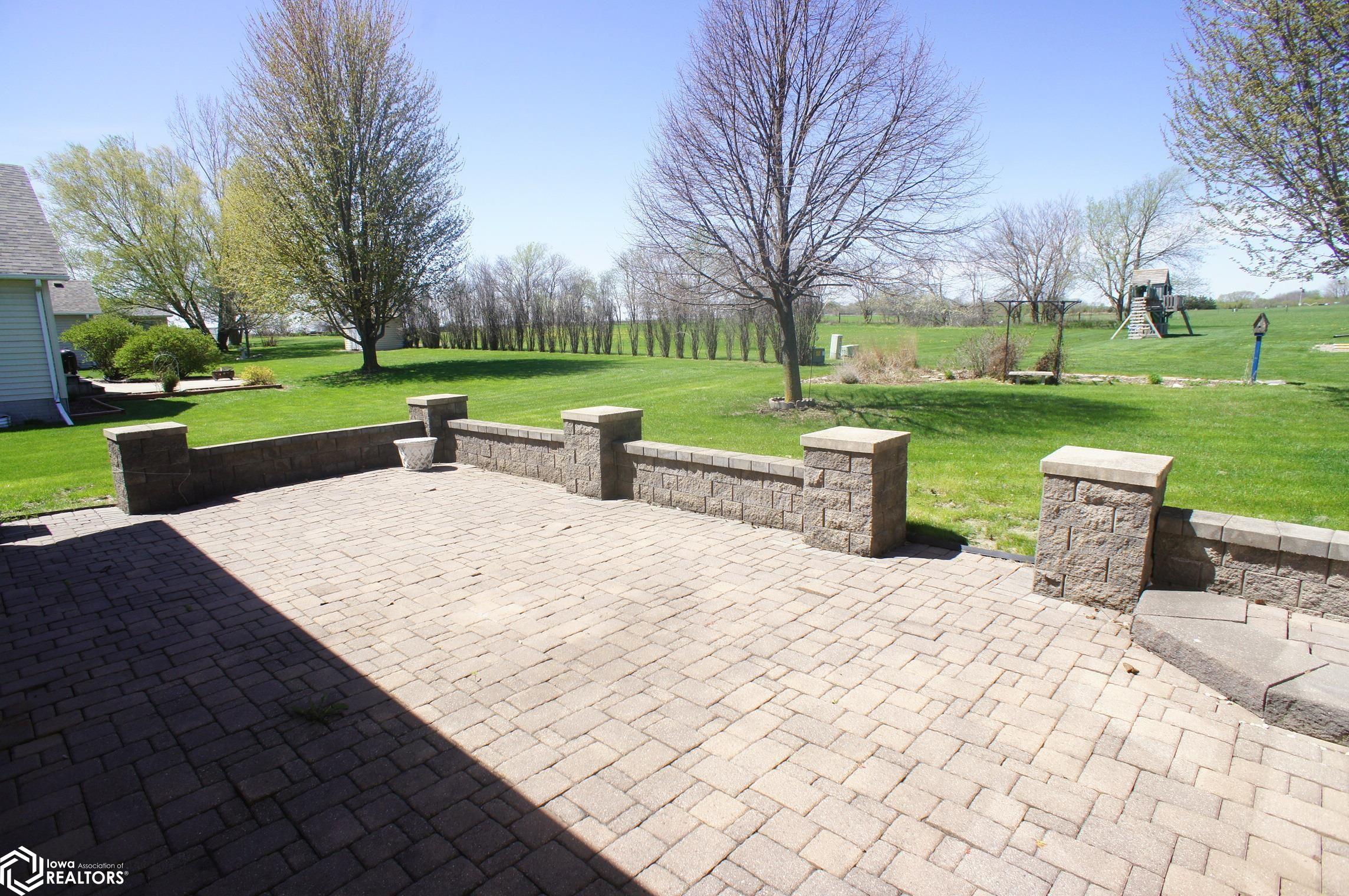 1004 Fair Meadow Drive, Webster City, Iowa image 39