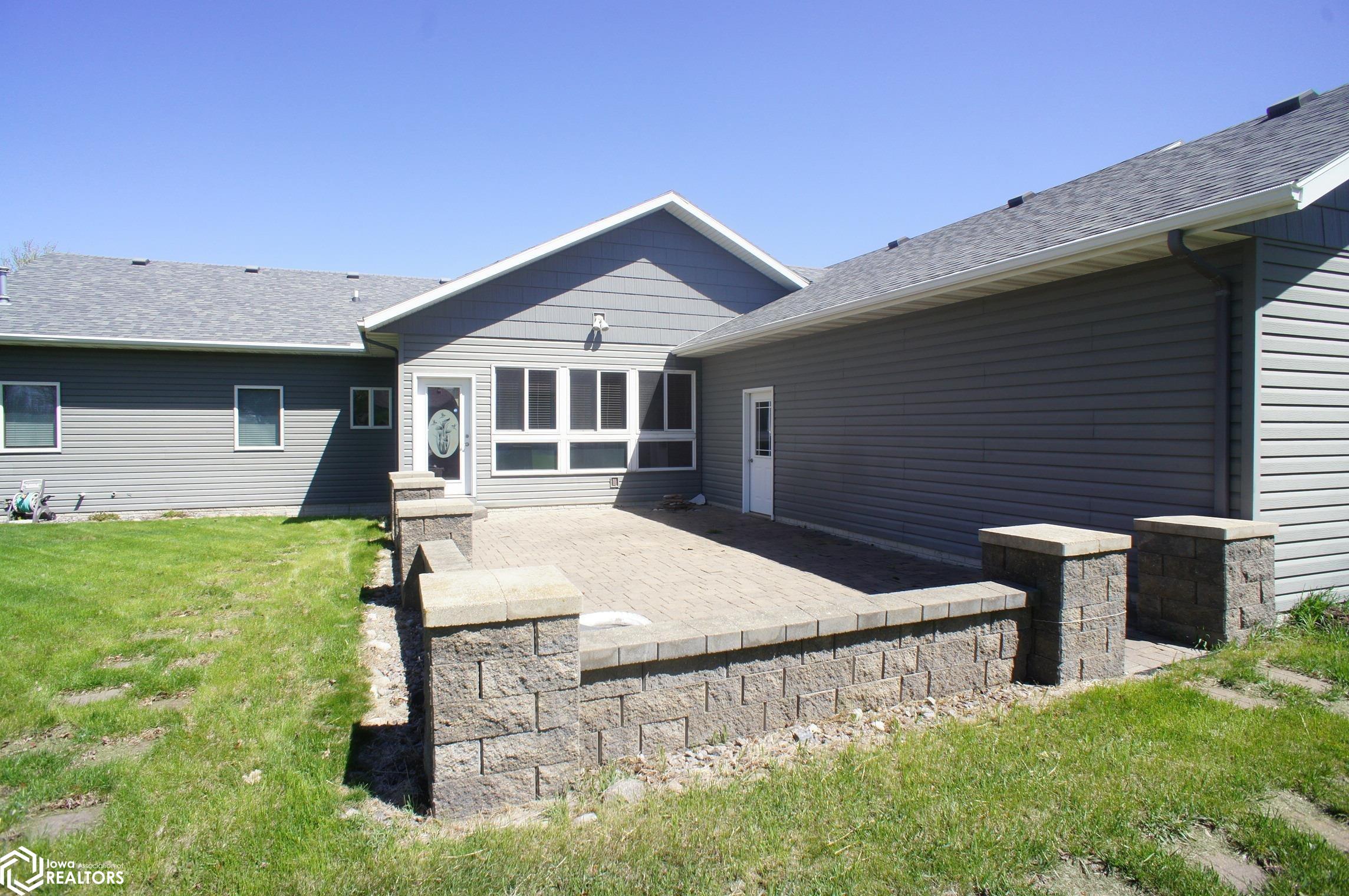1004 Fair Meadow Drive, Webster City, Iowa image 41
