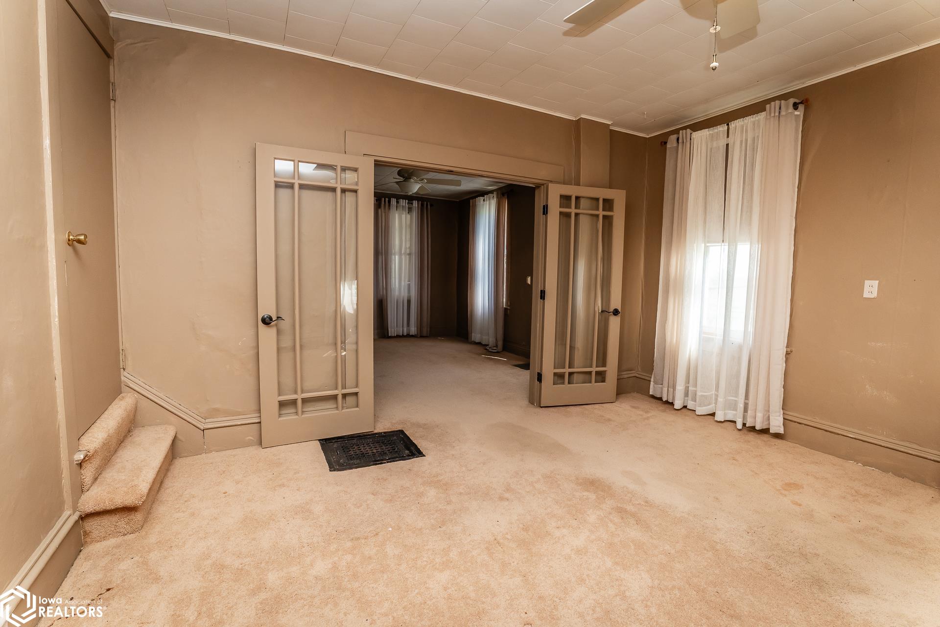 3633 Highway T47, Montour, Iowa image 15