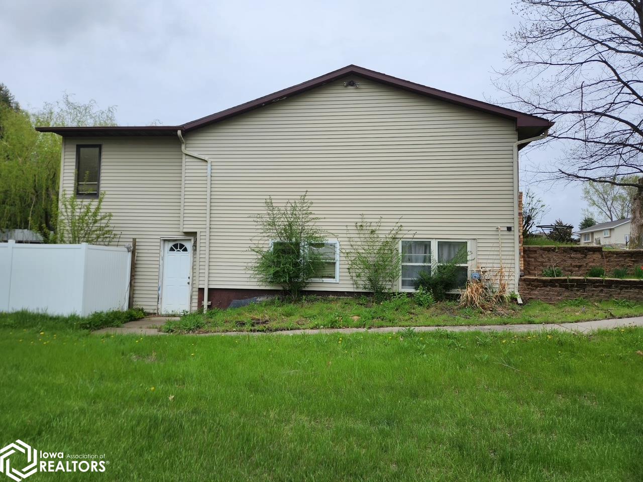 1205 Settlers Lane, Denison, Iowa image 2