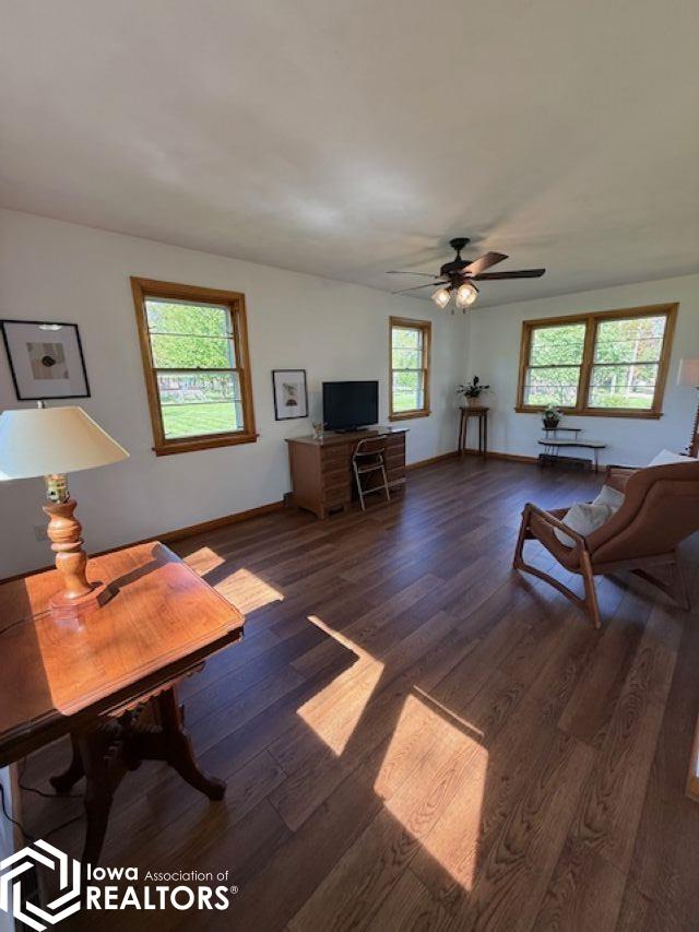 602 S Walnut Street, Mount Pleasant, Iowa image 19