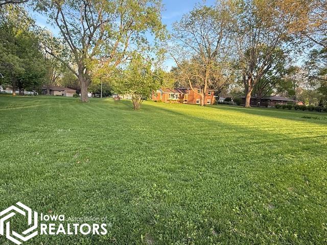 602 S Walnut Street, Mount Pleasant, Iowa image 41