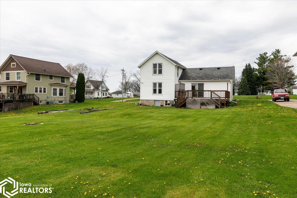 215 W Des Moines Street, Brooklyn, Iowa image 22