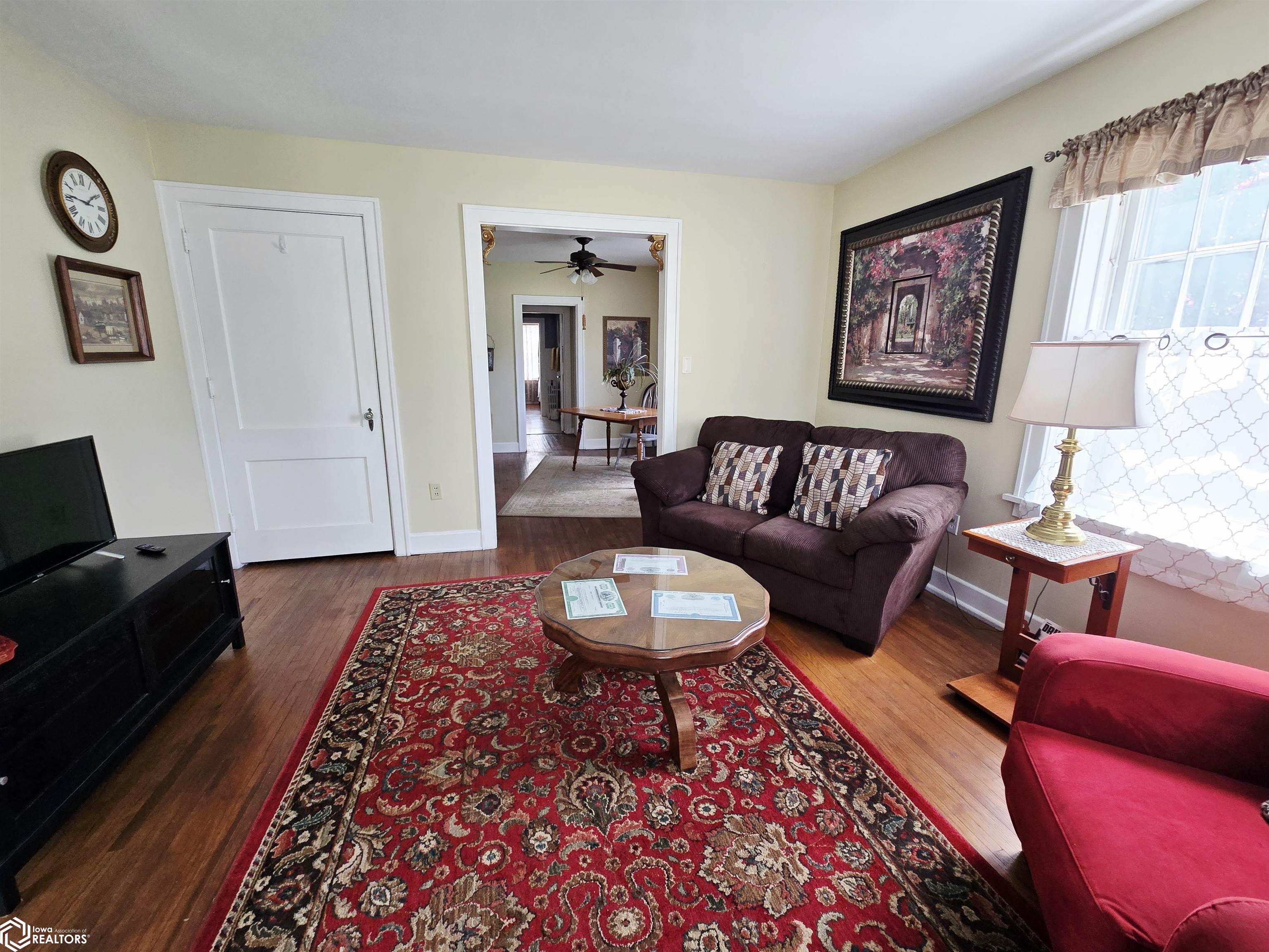 718 Avenue E, Fort Madison, Iowa image 3
