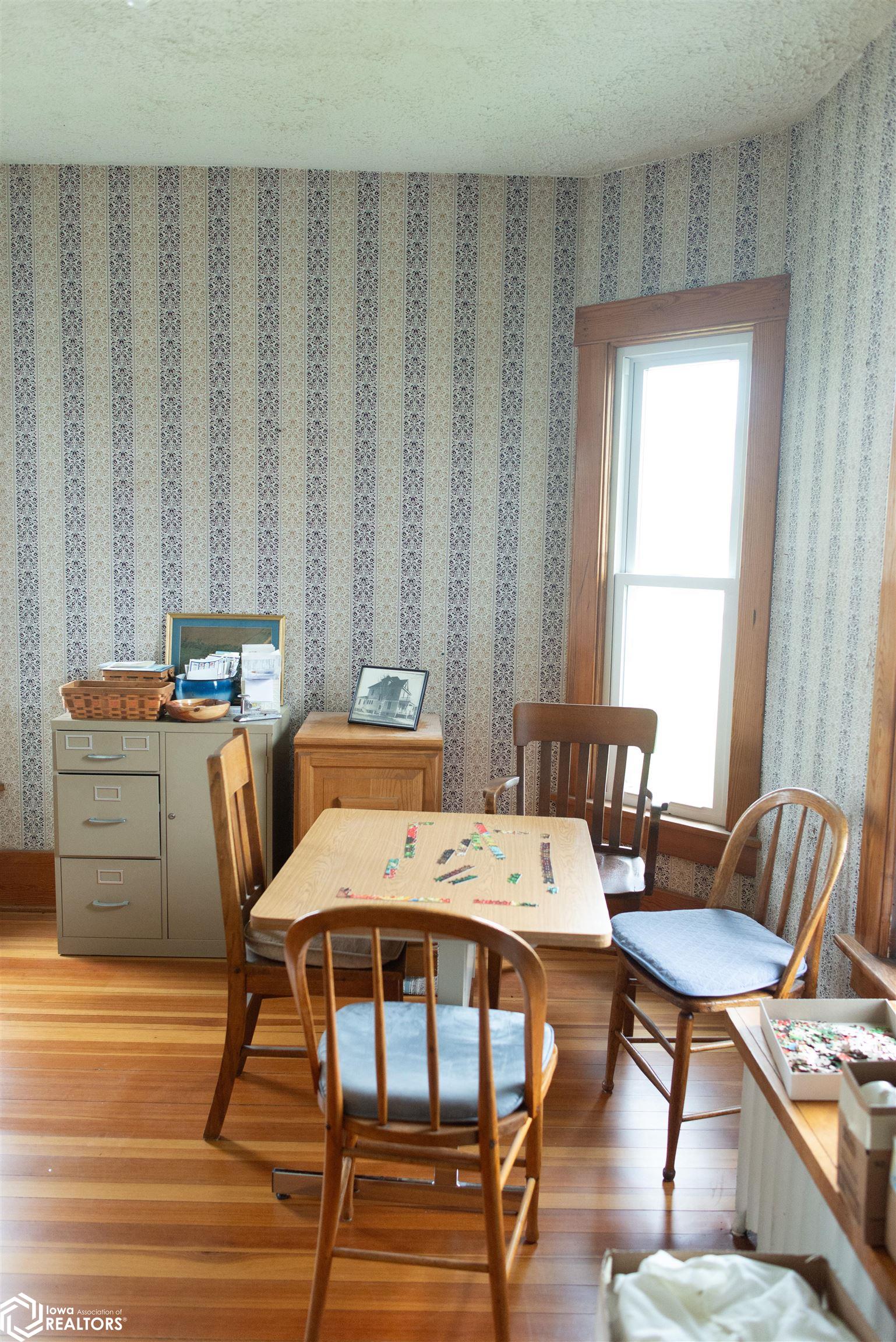 205 SE Jackson, Greenfield, Iowa image 36