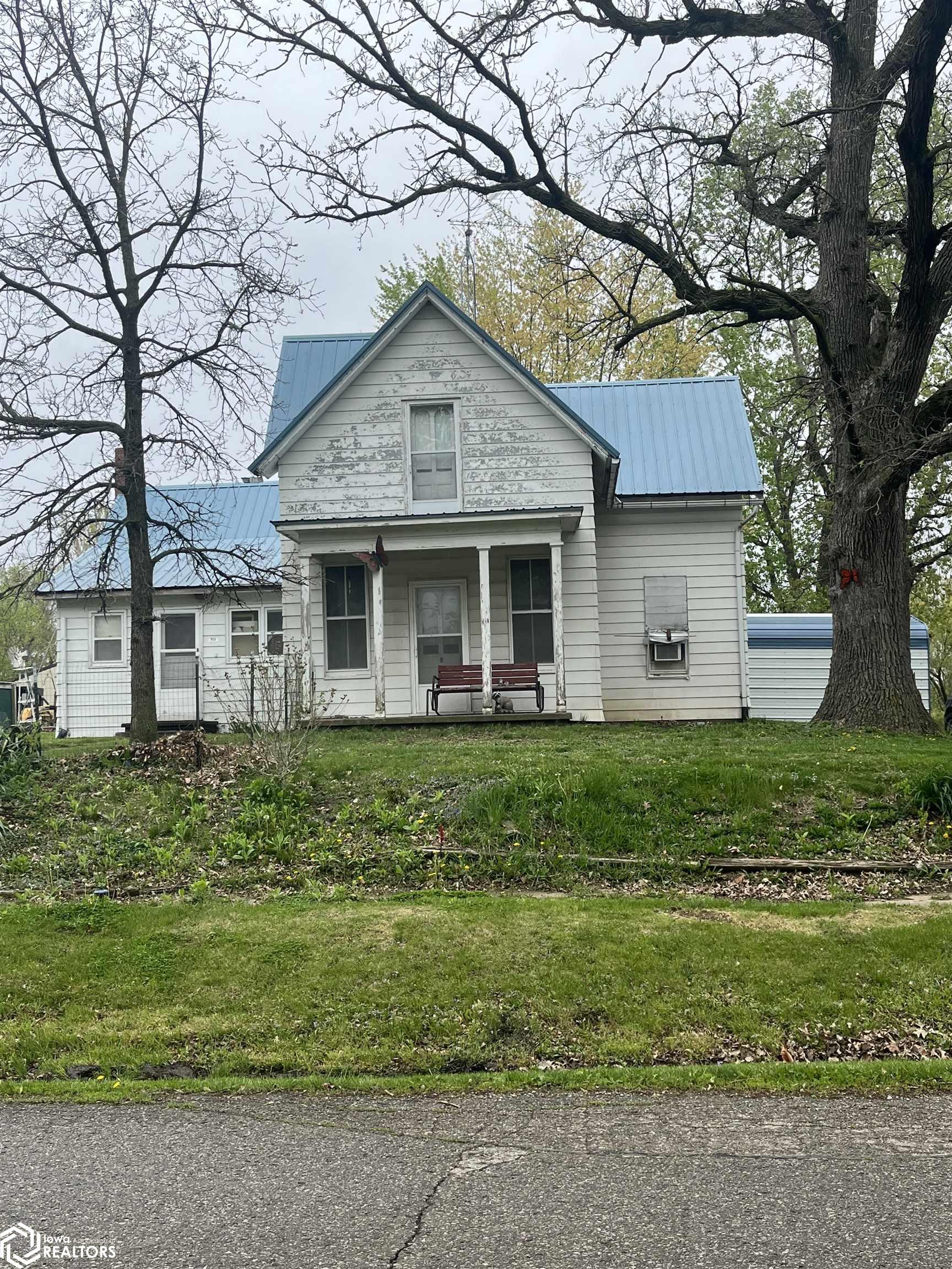 311 N Waugh, Hedrick, Iowa image 1