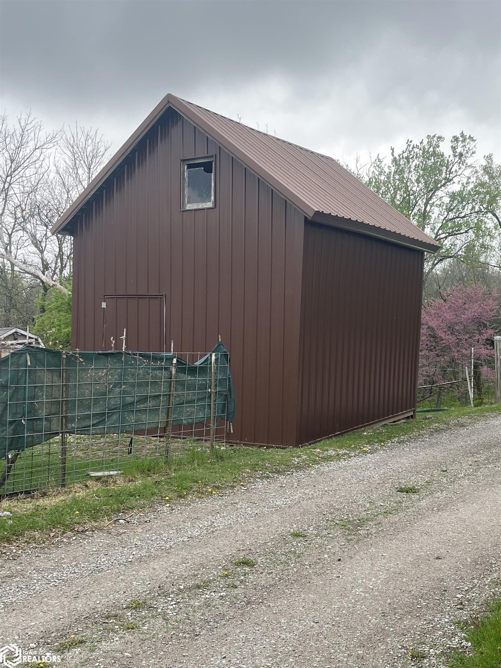 311 N Waugh, Hedrick, Iowa image 23