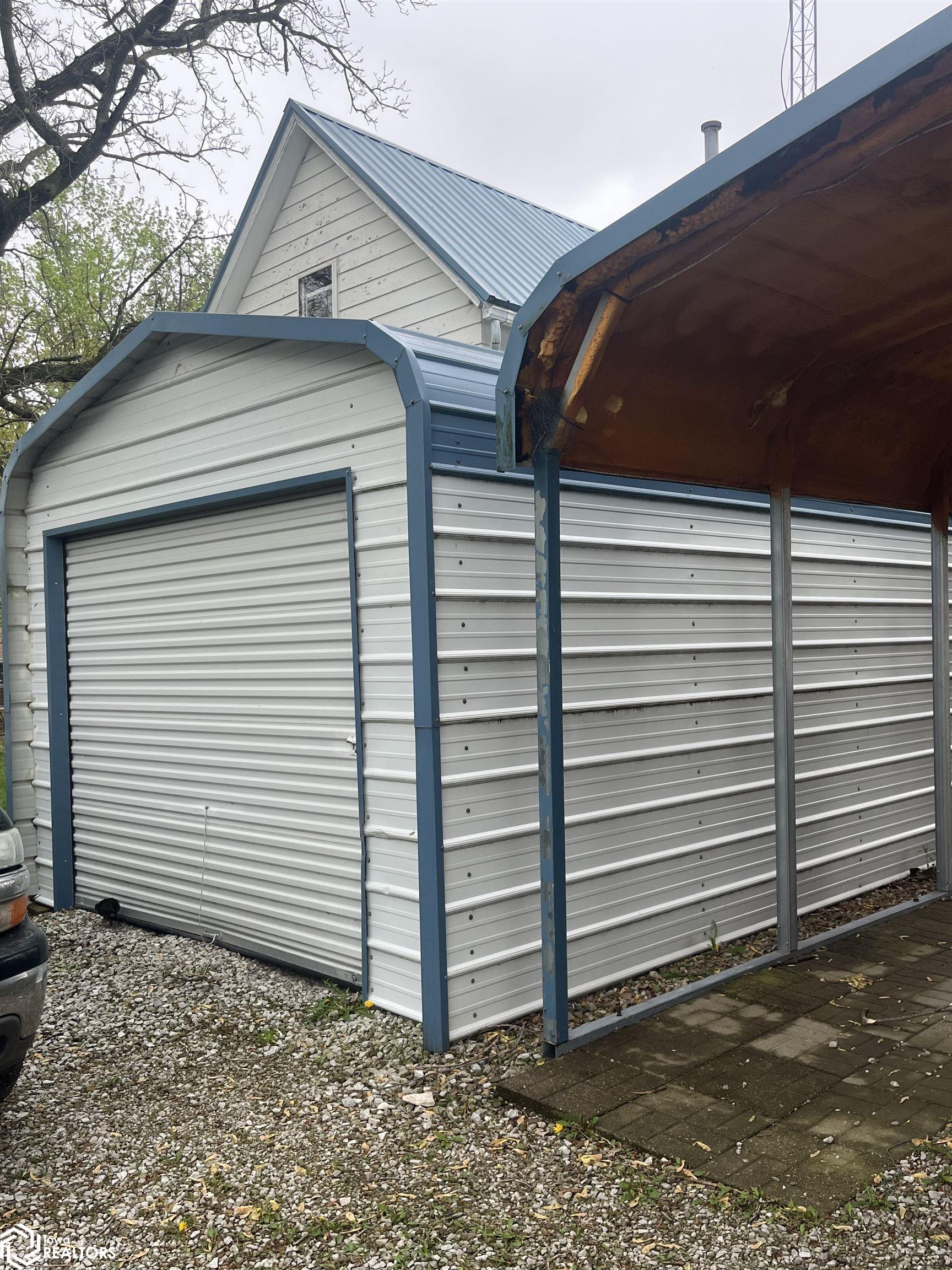 311 N Waugh, Hedrick, Iowa image 25
