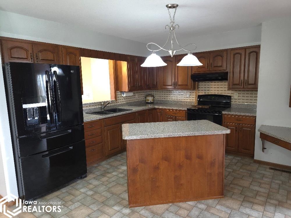 704 Lake Street, Blairsburg, Iowa image 16