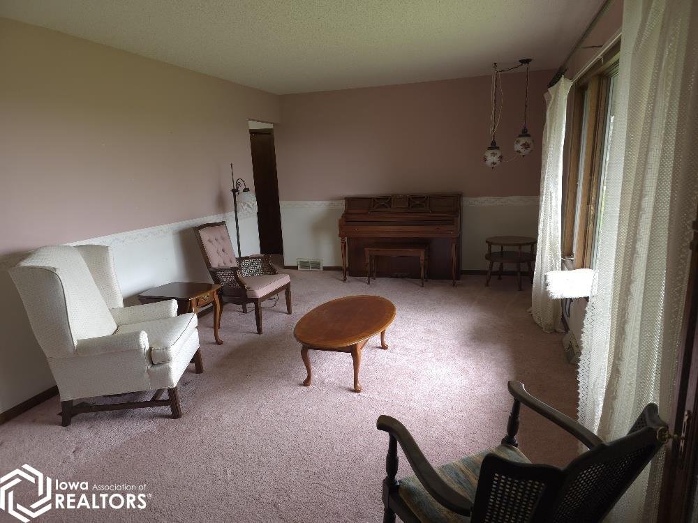 704 Lake Street, Blairsburg, Iowa image 34