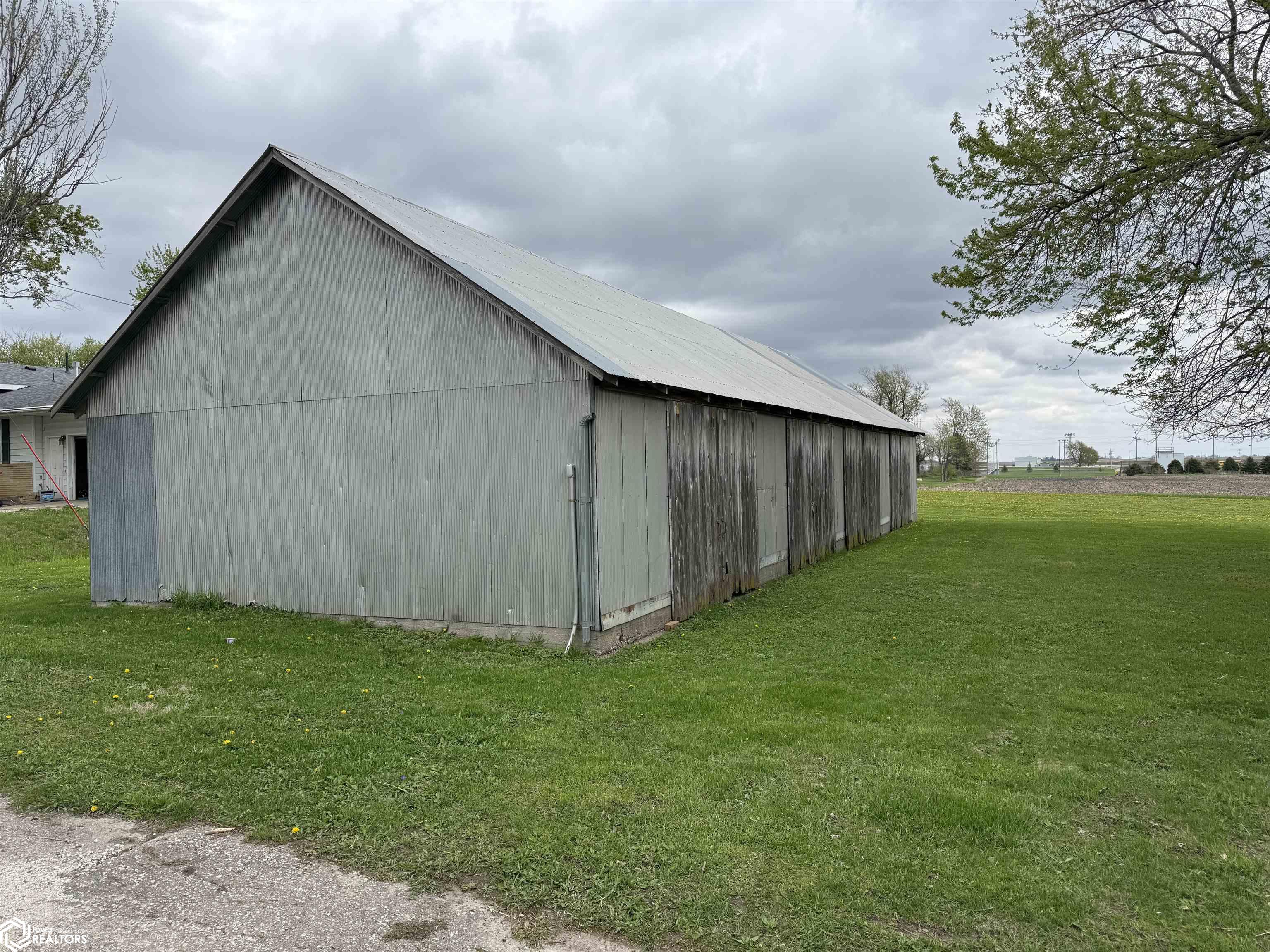 704 Lake Street, Blairsburg, Iowa image 39