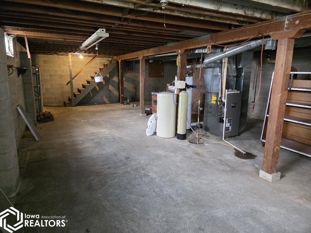 704 Lake Street, Blairsburg, Iowa image 8