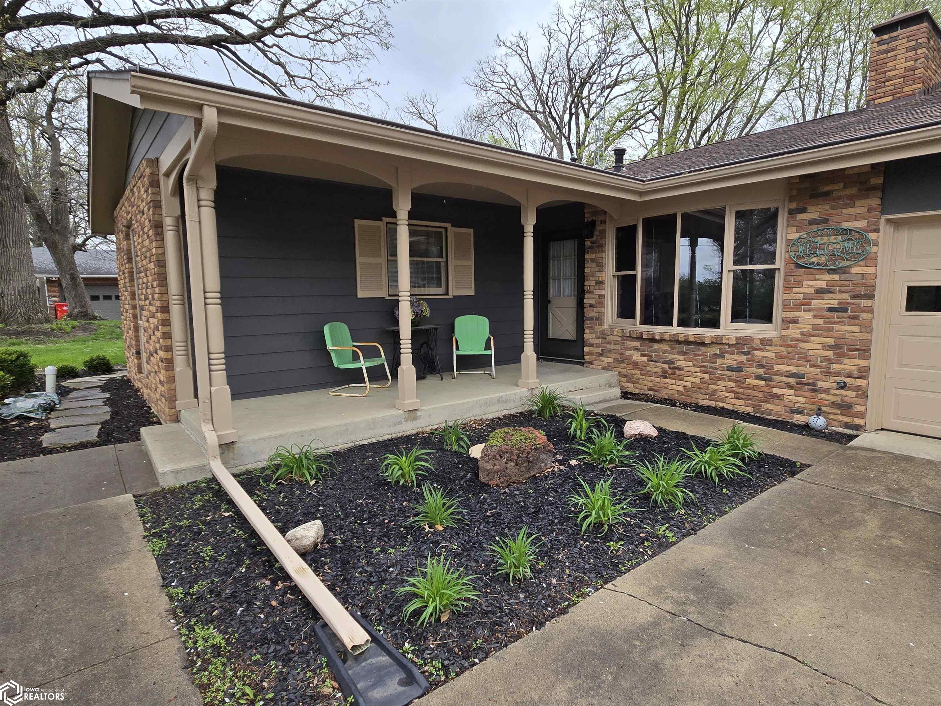 2020 Edgewood Drive, Webster City, Iowa image 2