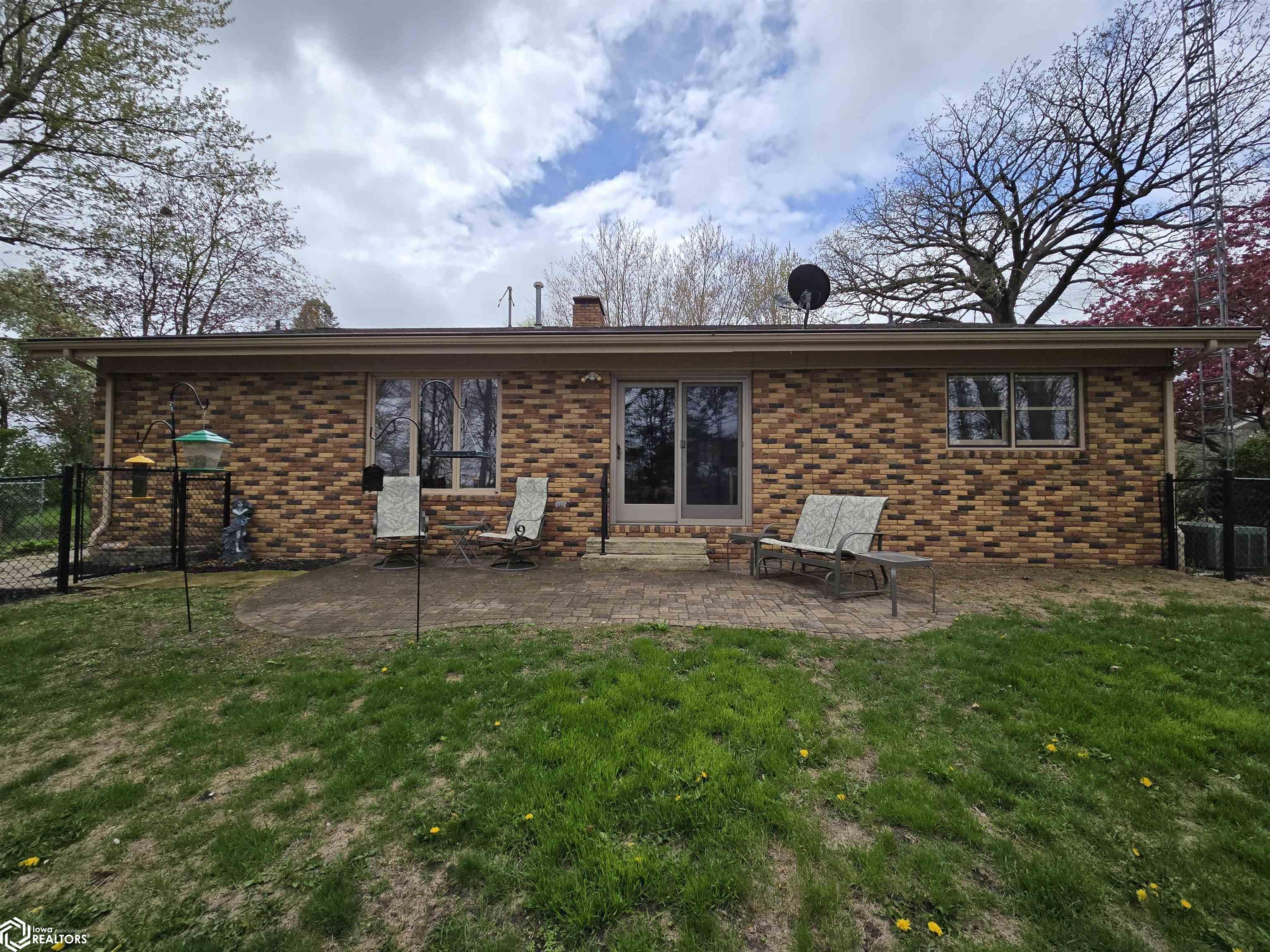 2020 Edgewood Drive, Webster City, Iowa image 28