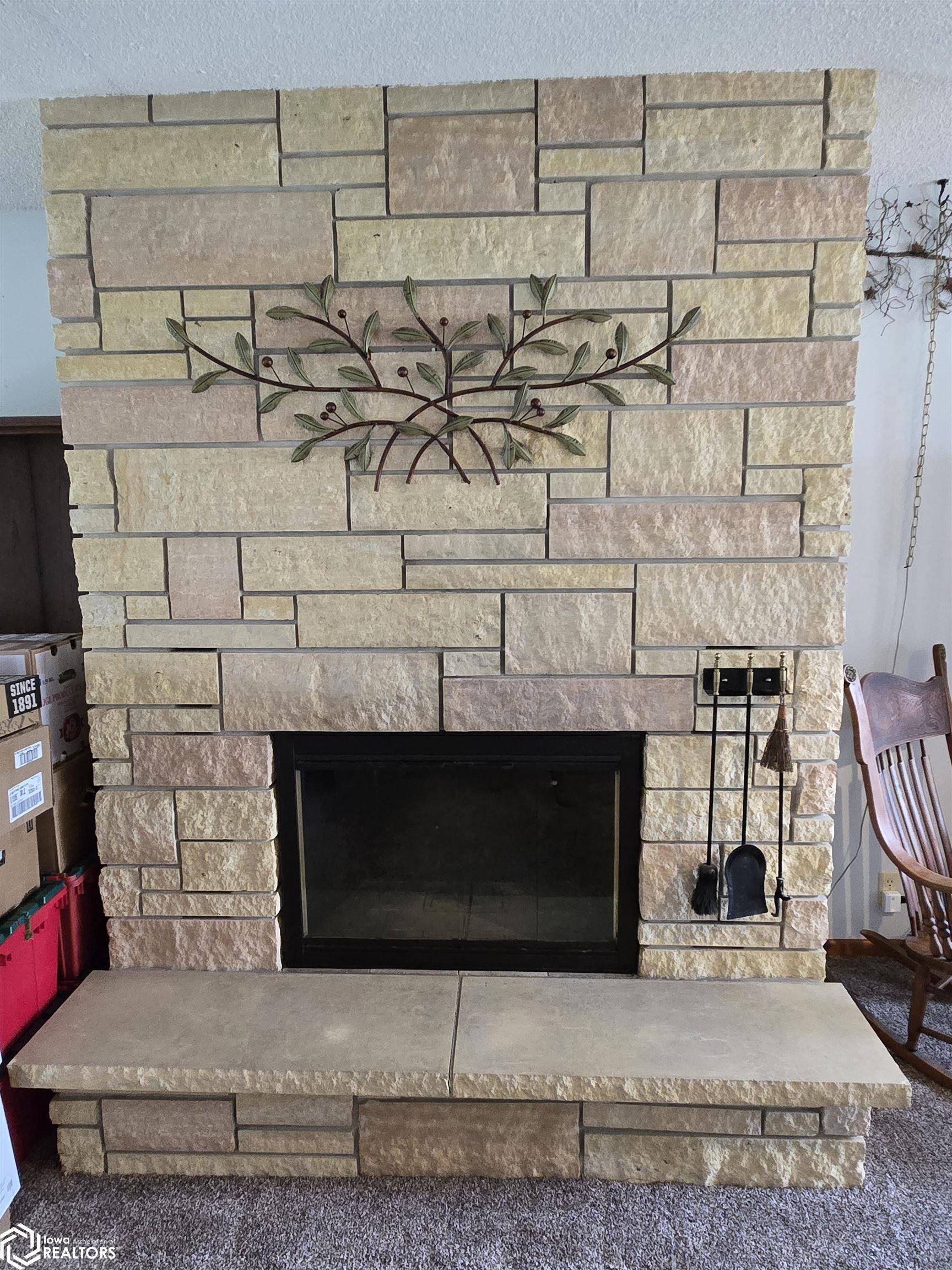 2020 Edgewood Drive, Webster City, Iowa image 5