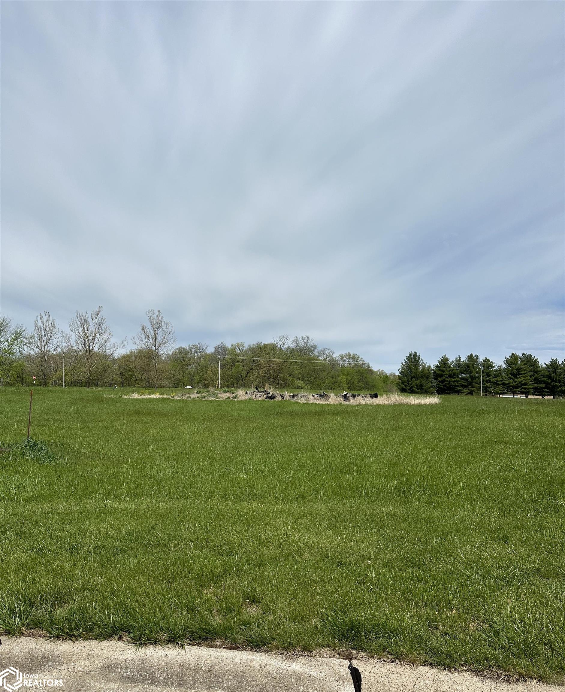 Parkside Drive, Moravia, Iowa image 2
