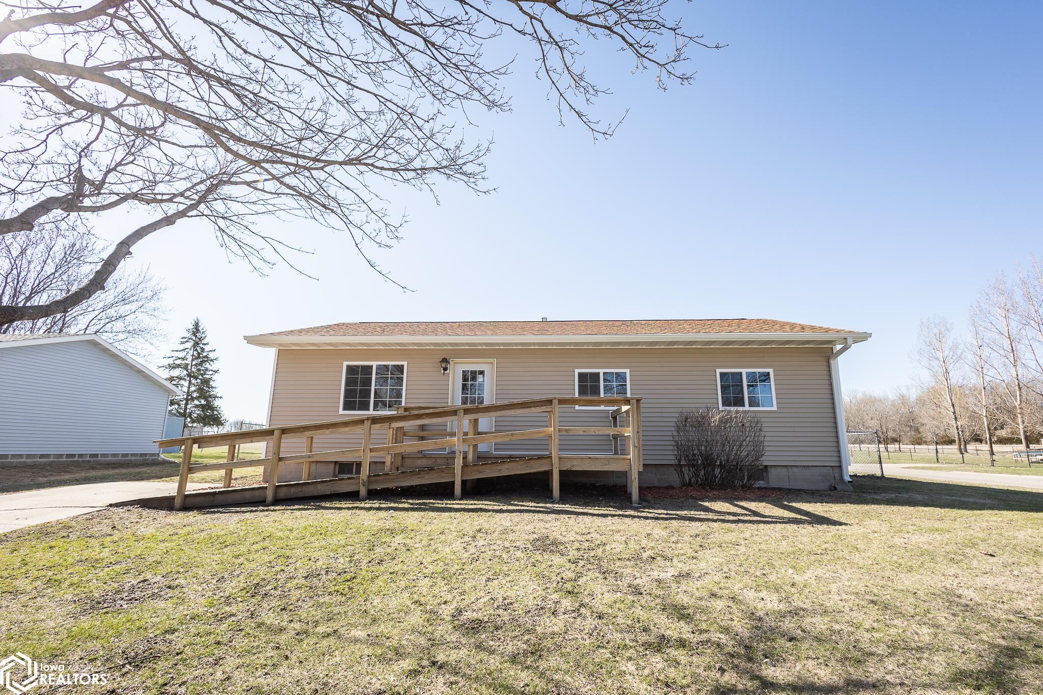 126 Indian Avenue, Forest City, Iowa image 1