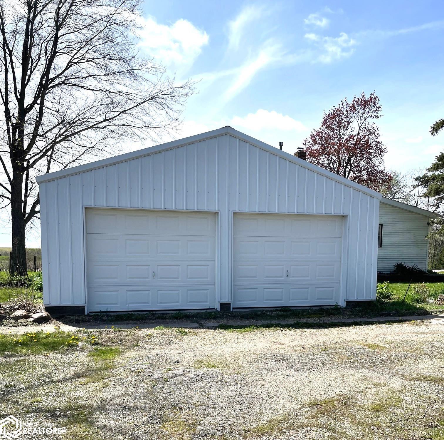 480 E 92nd Street, Kellogg, Iowa image 6