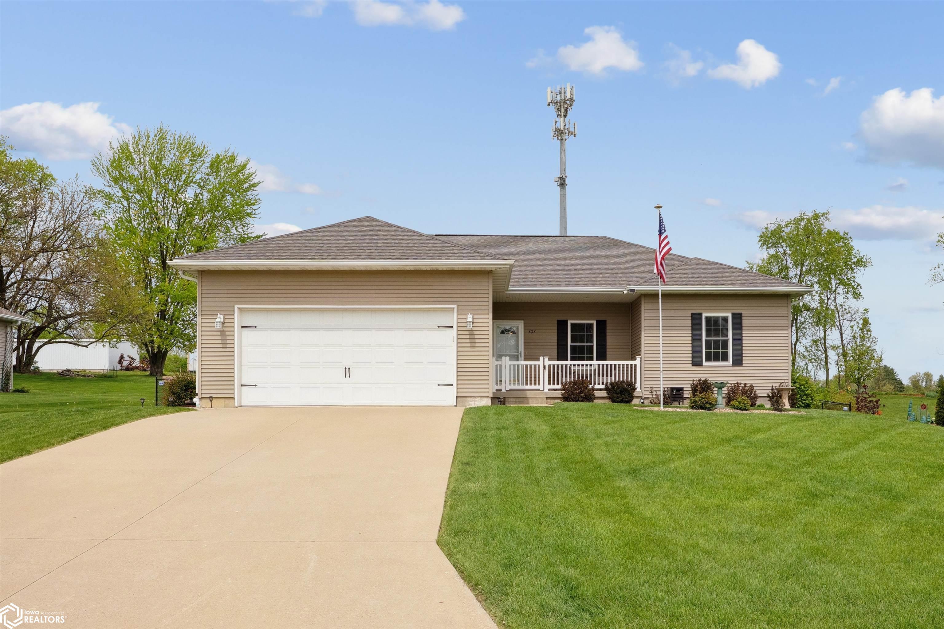 707 E Bell Dr., Mount Pleasant, Iowa image 1