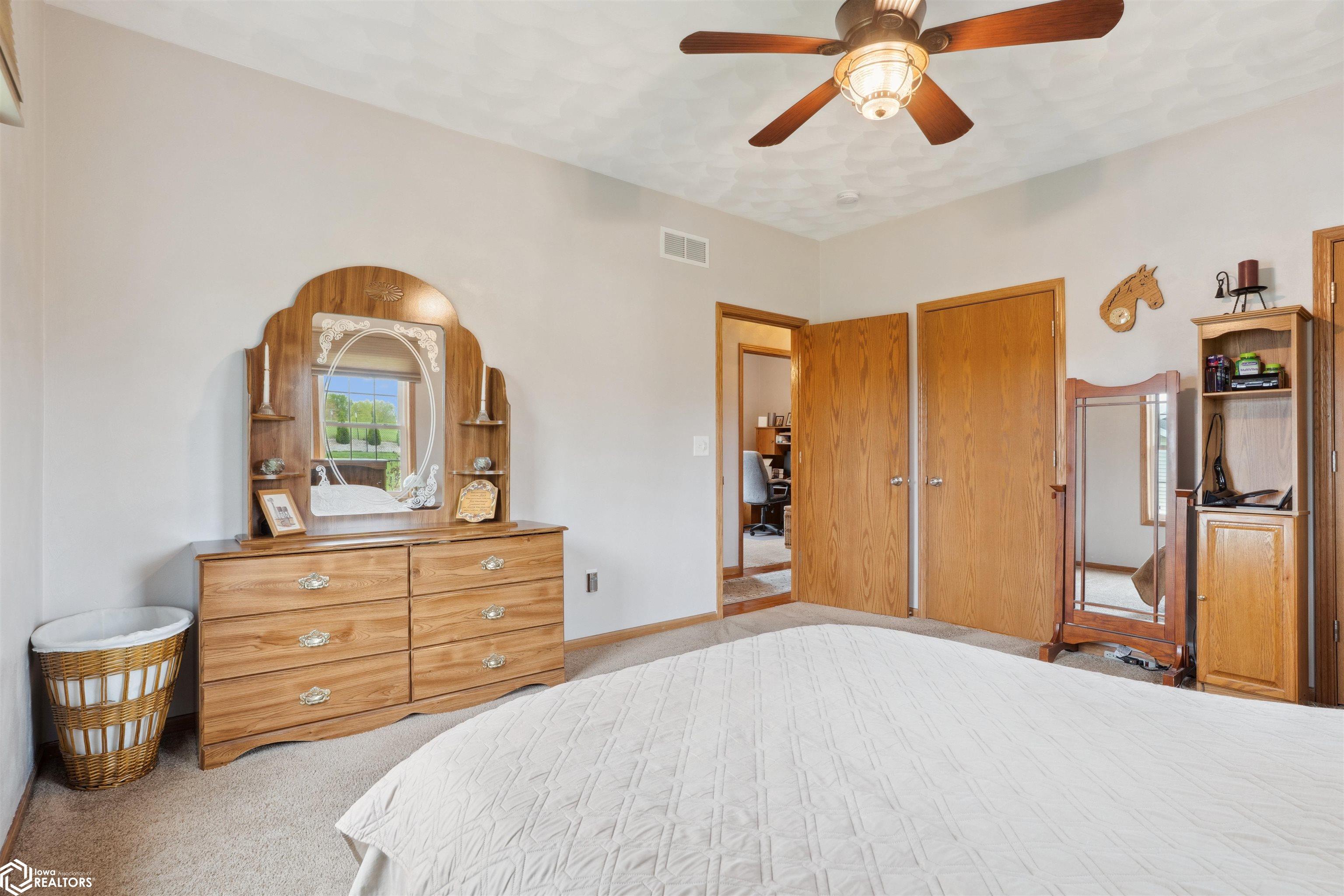 707 E Bell Dr., Mount Pleasant, Iowa image 20