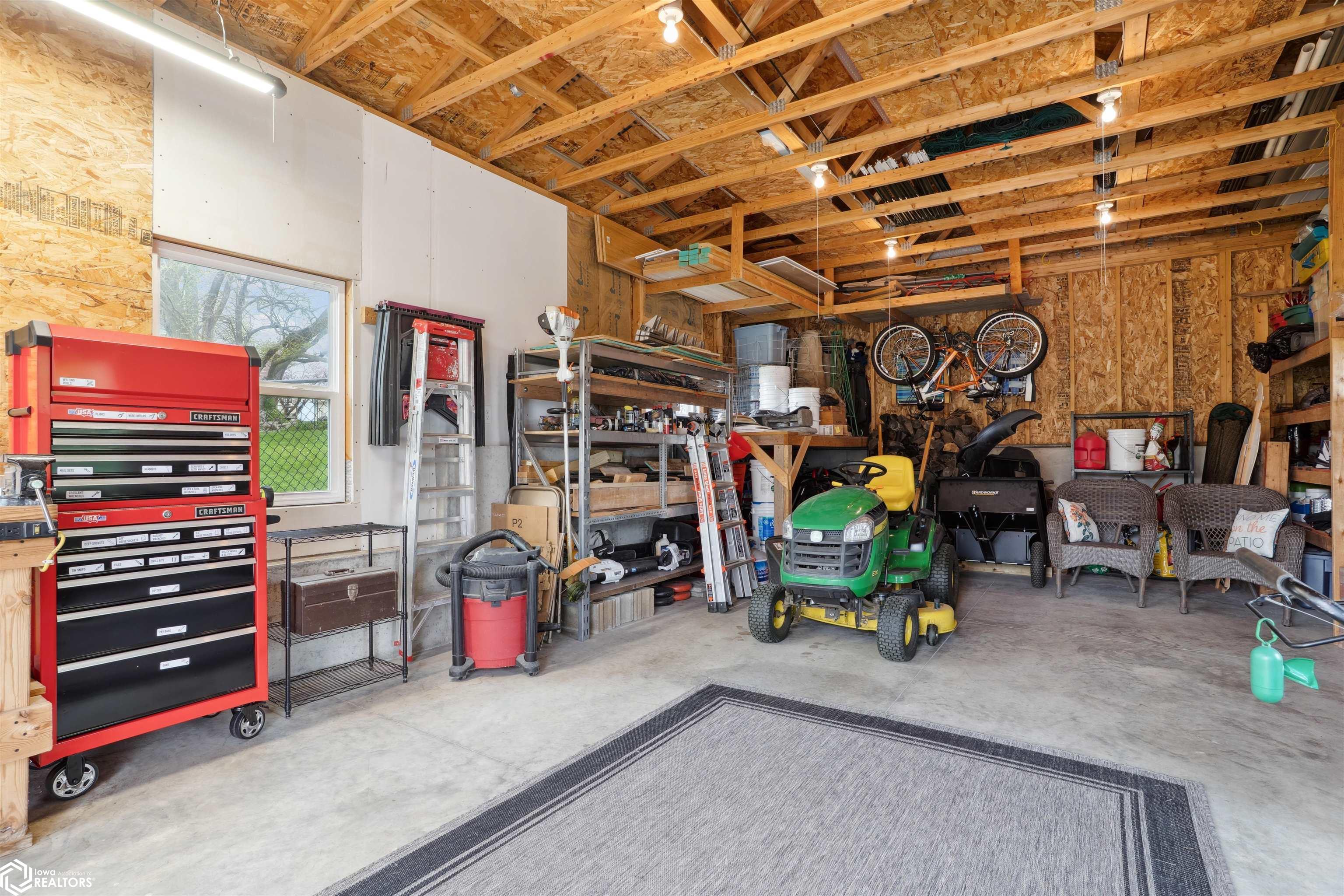 707 E Bell Dr., Mount Pleasant, Iowa image 28