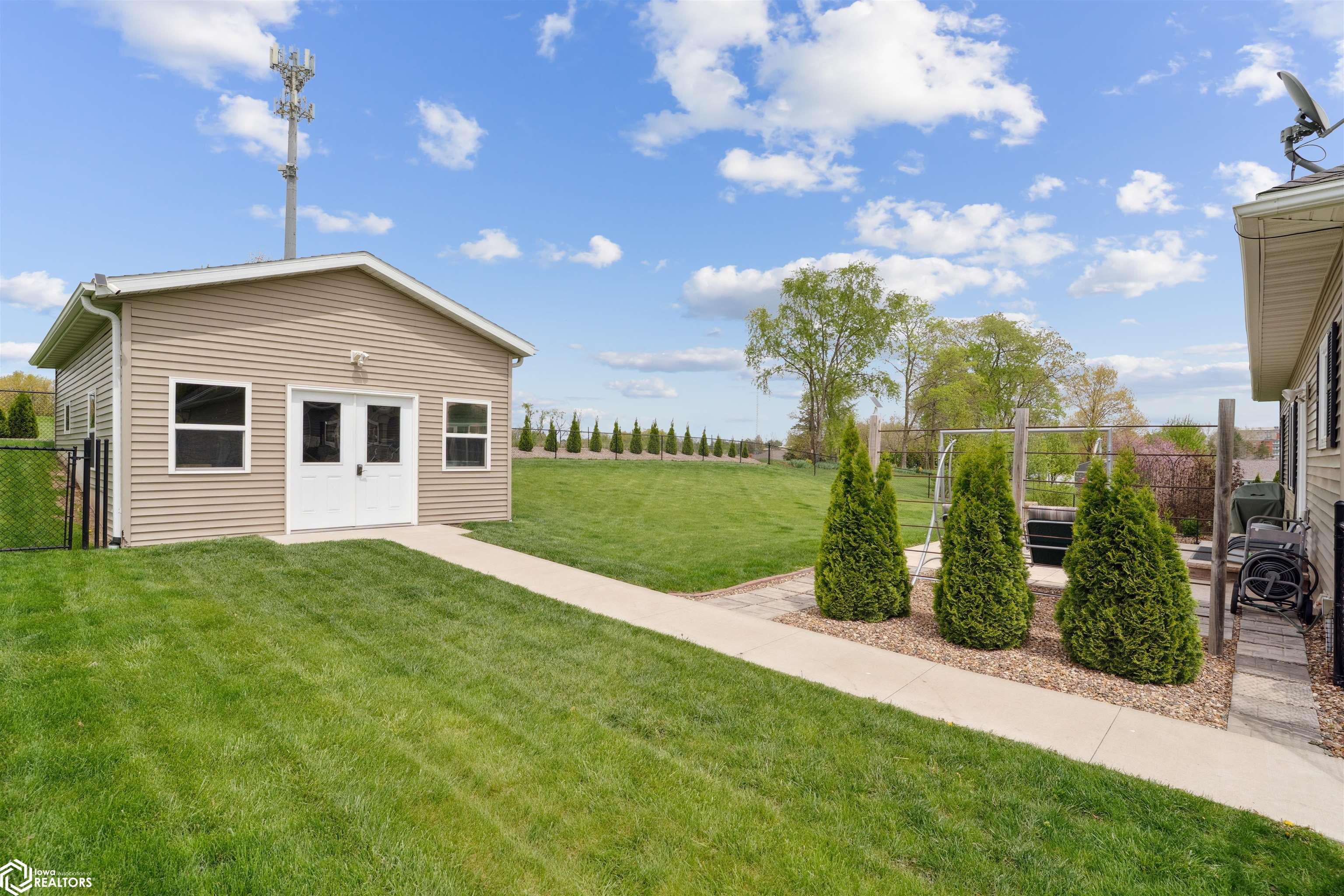 707 E Bell Dr., Mount Pleasant, Iowa image 31