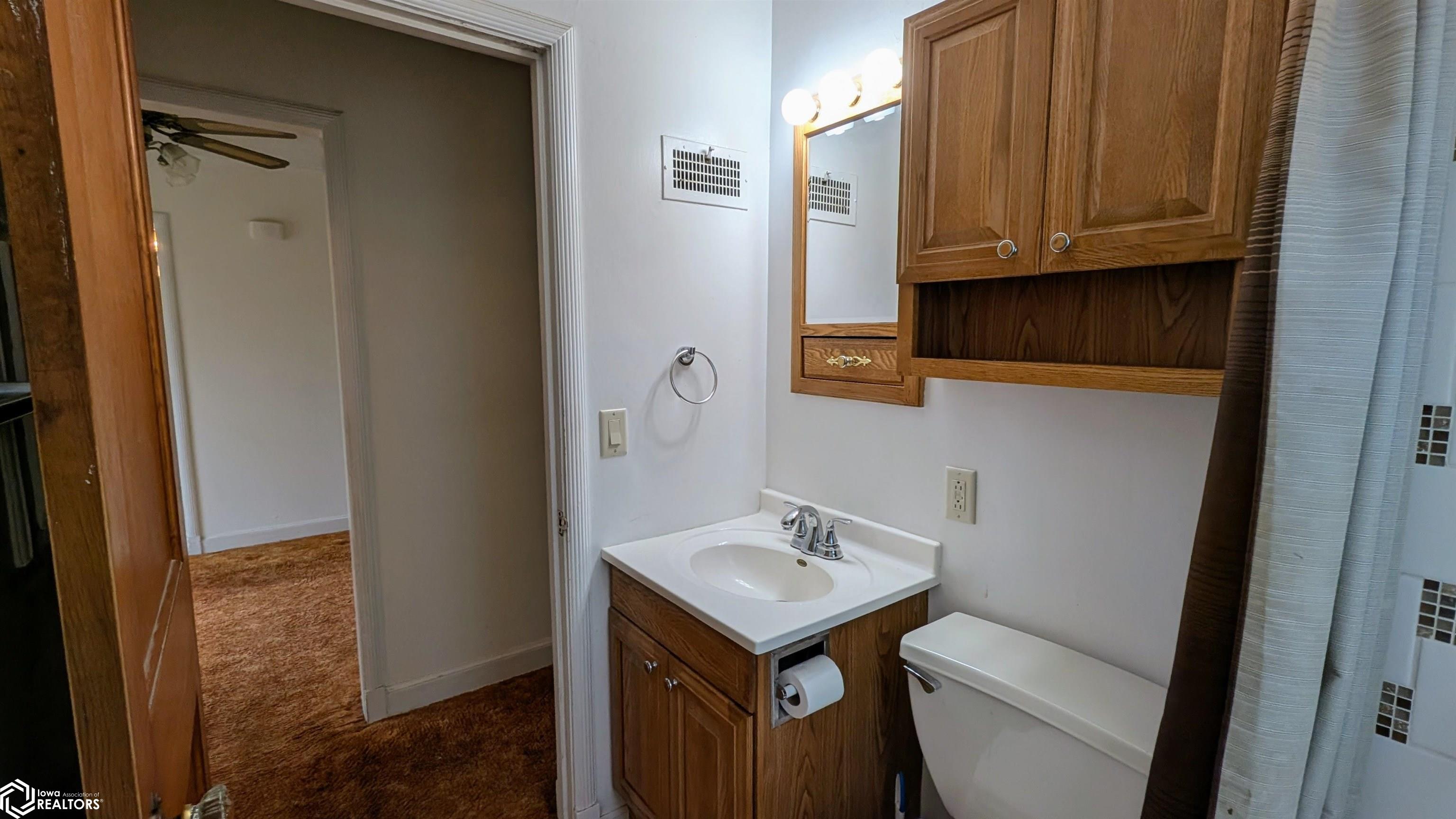 1412 10th Avenue, Grinnell, Iowa image 13