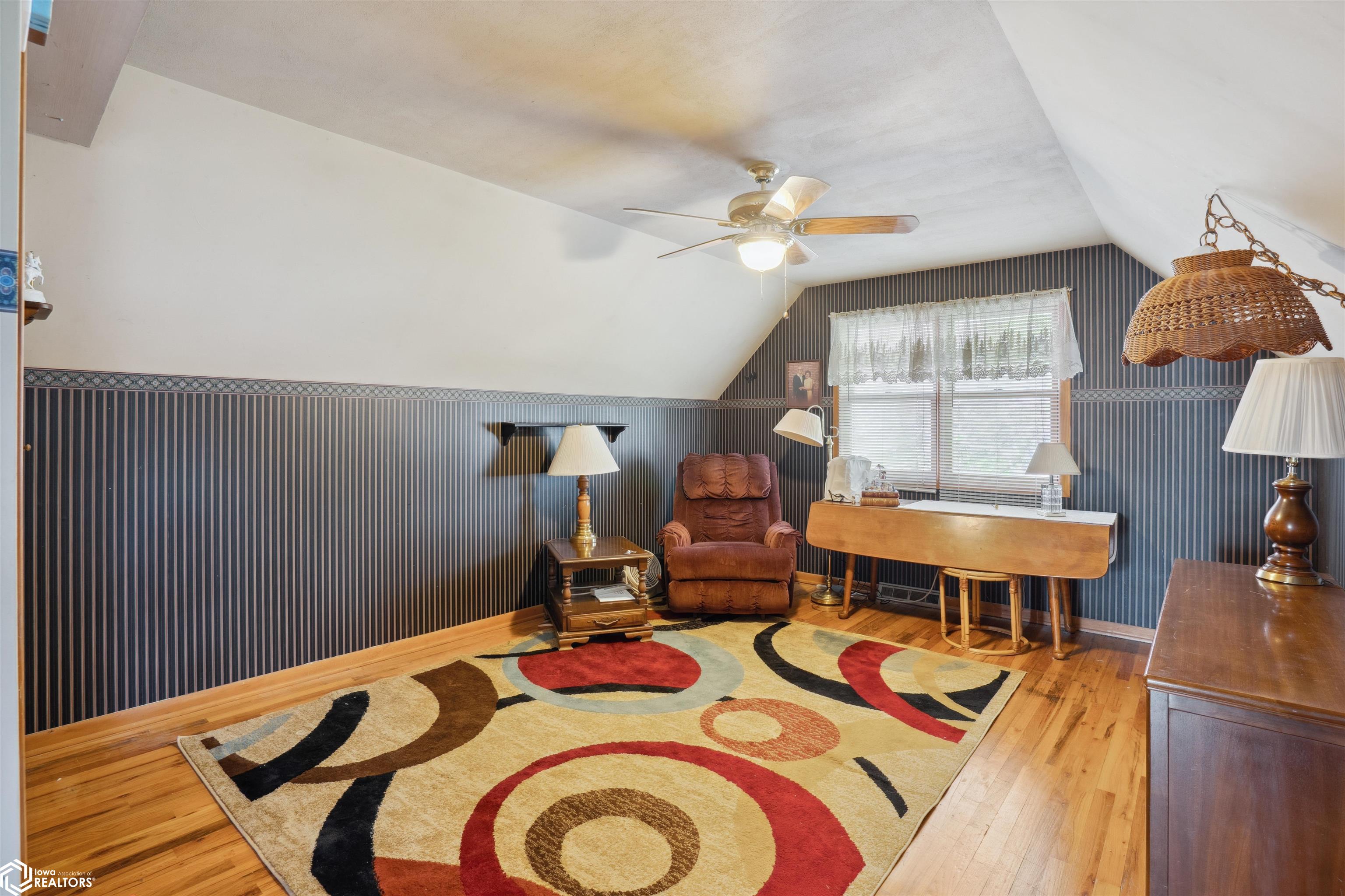 1717 10th Avenue, Grinnell, Iowa image 18
