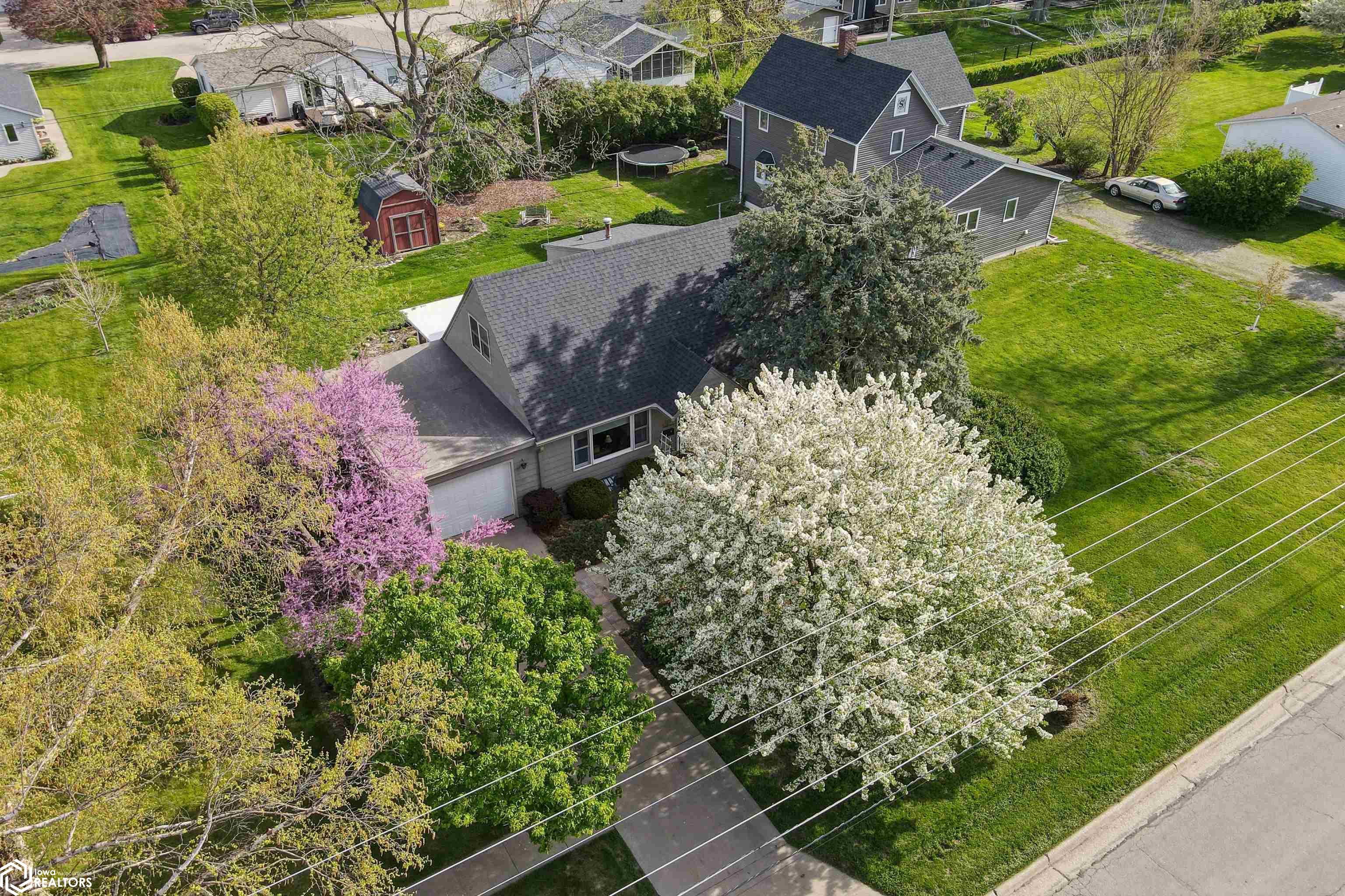 1717 10th Avenue, Grinnell, Iowa image 25
