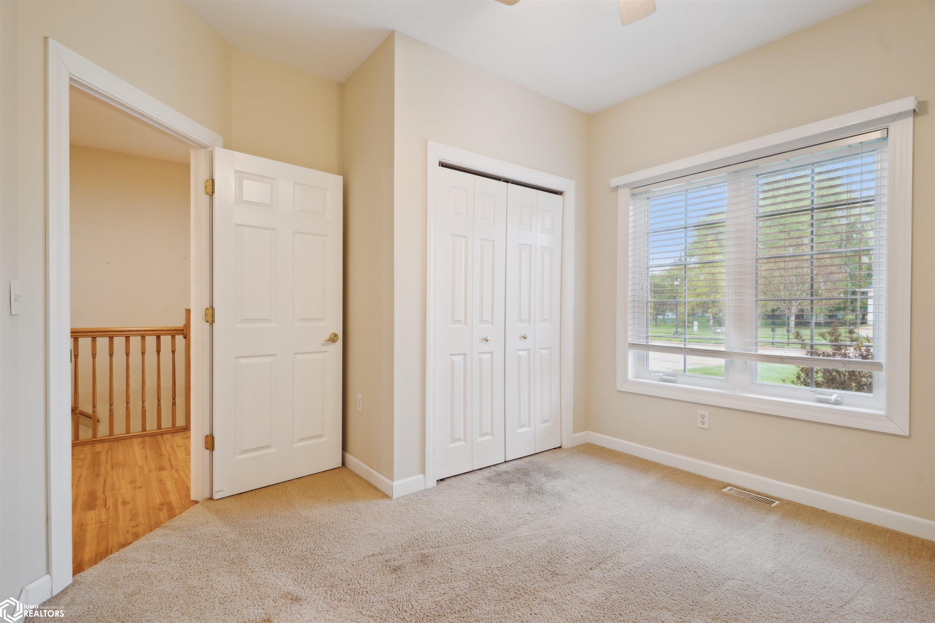 1527 Winchester Dr, Burlington, Iowa image 17