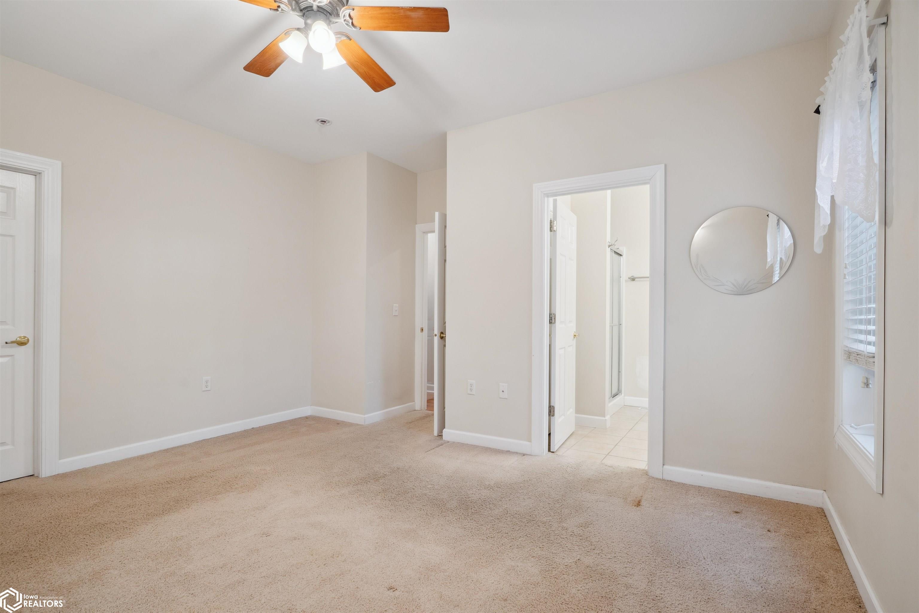 1527 Winchester Dr, Burlington, Iowa image 24
