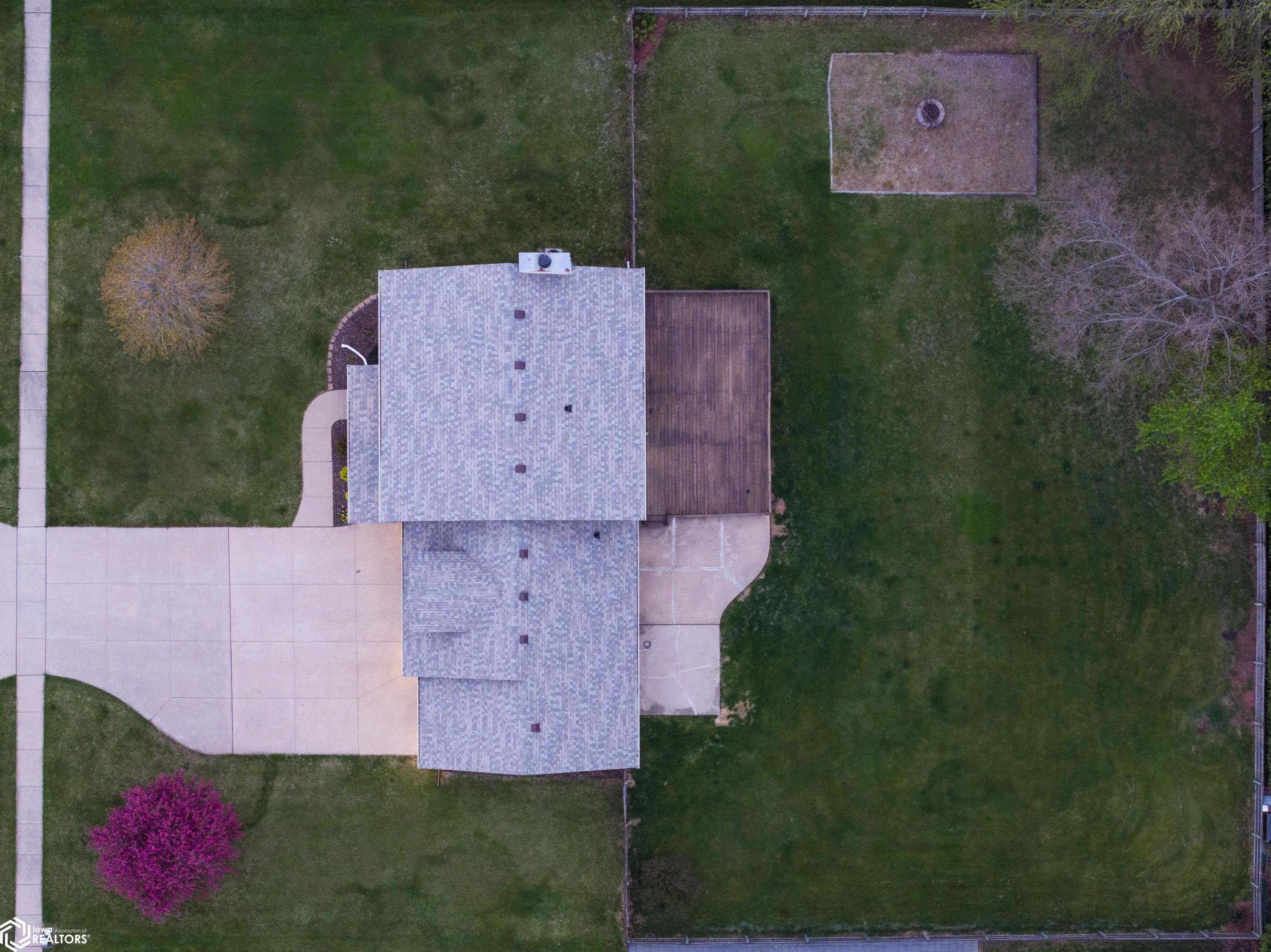 3212 Hunter, Eldridge, Iowa image 34