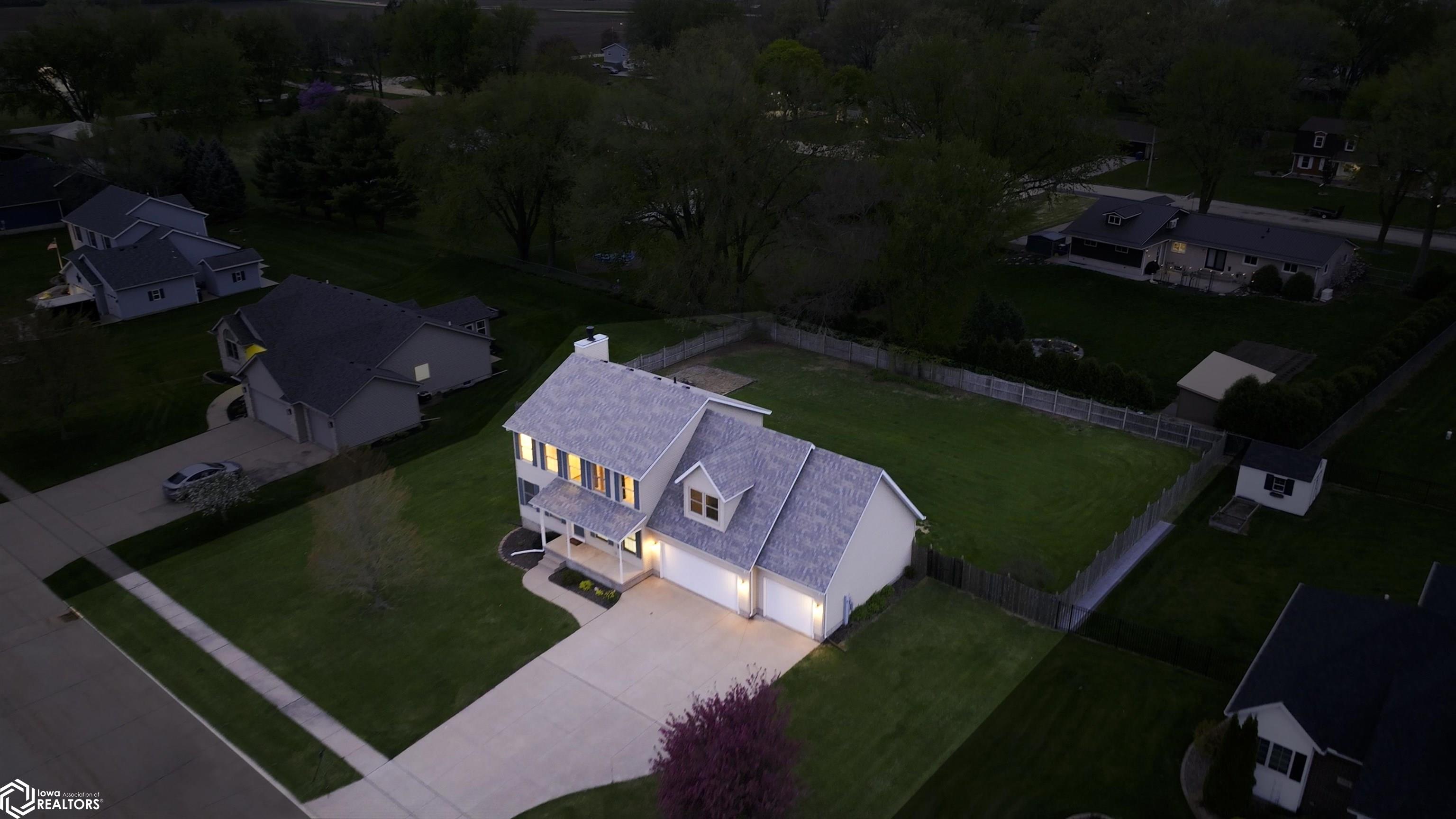 3212 Hunter, Eldridge, Iowa image 35