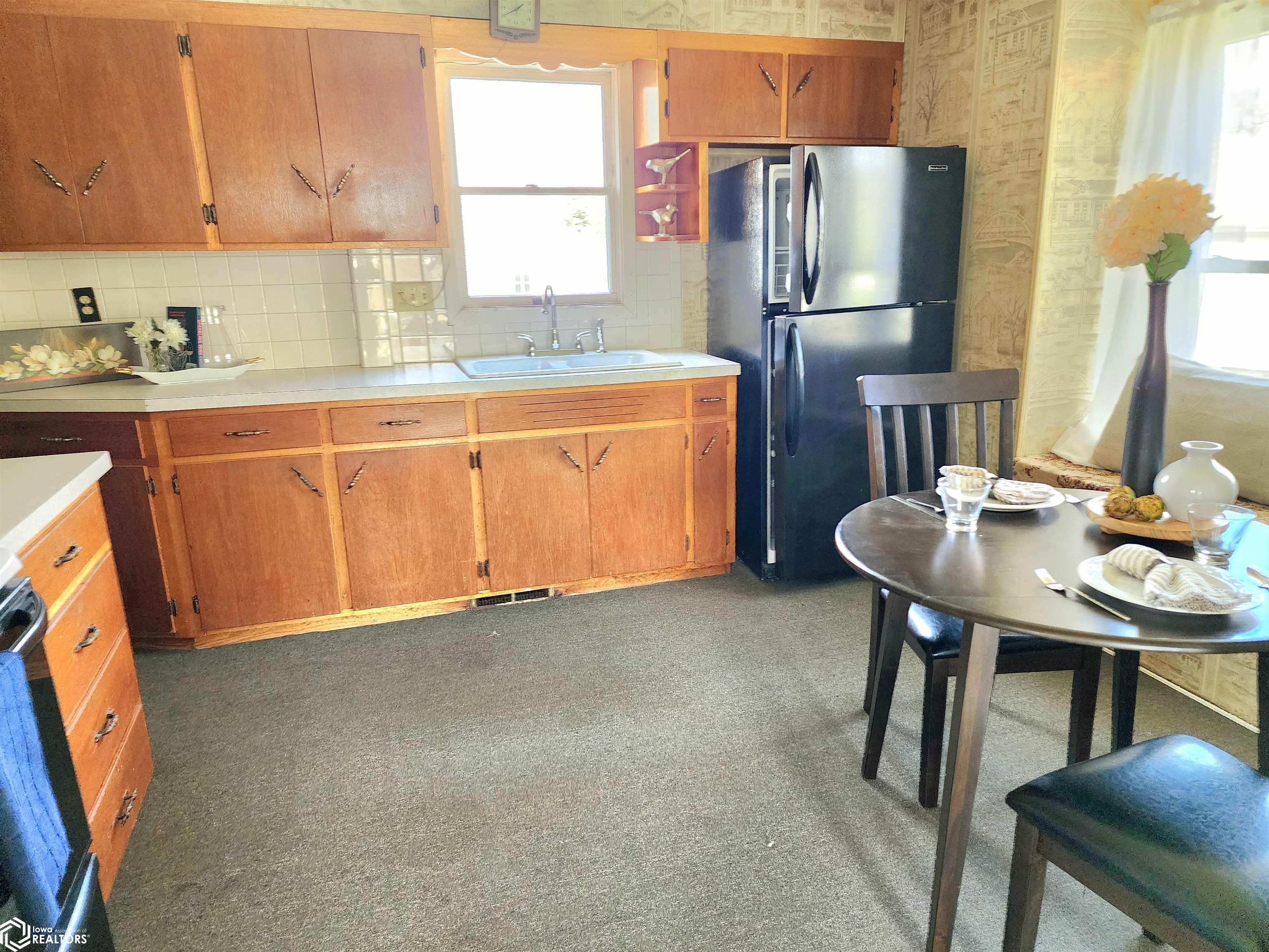 542 12th Street, Mason City, Iowa image 7