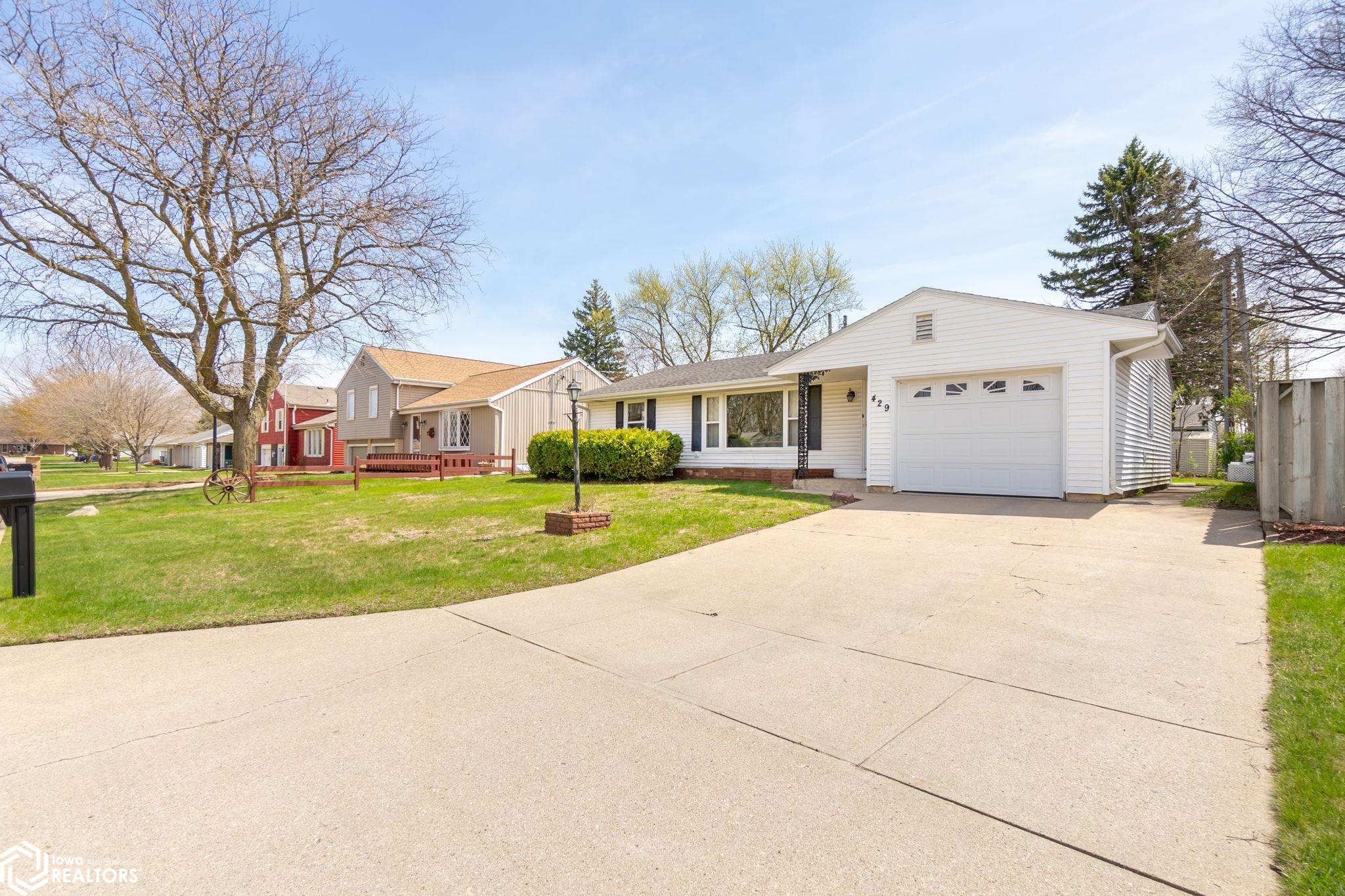 429 22nd St., Mason City, Iowa image 3