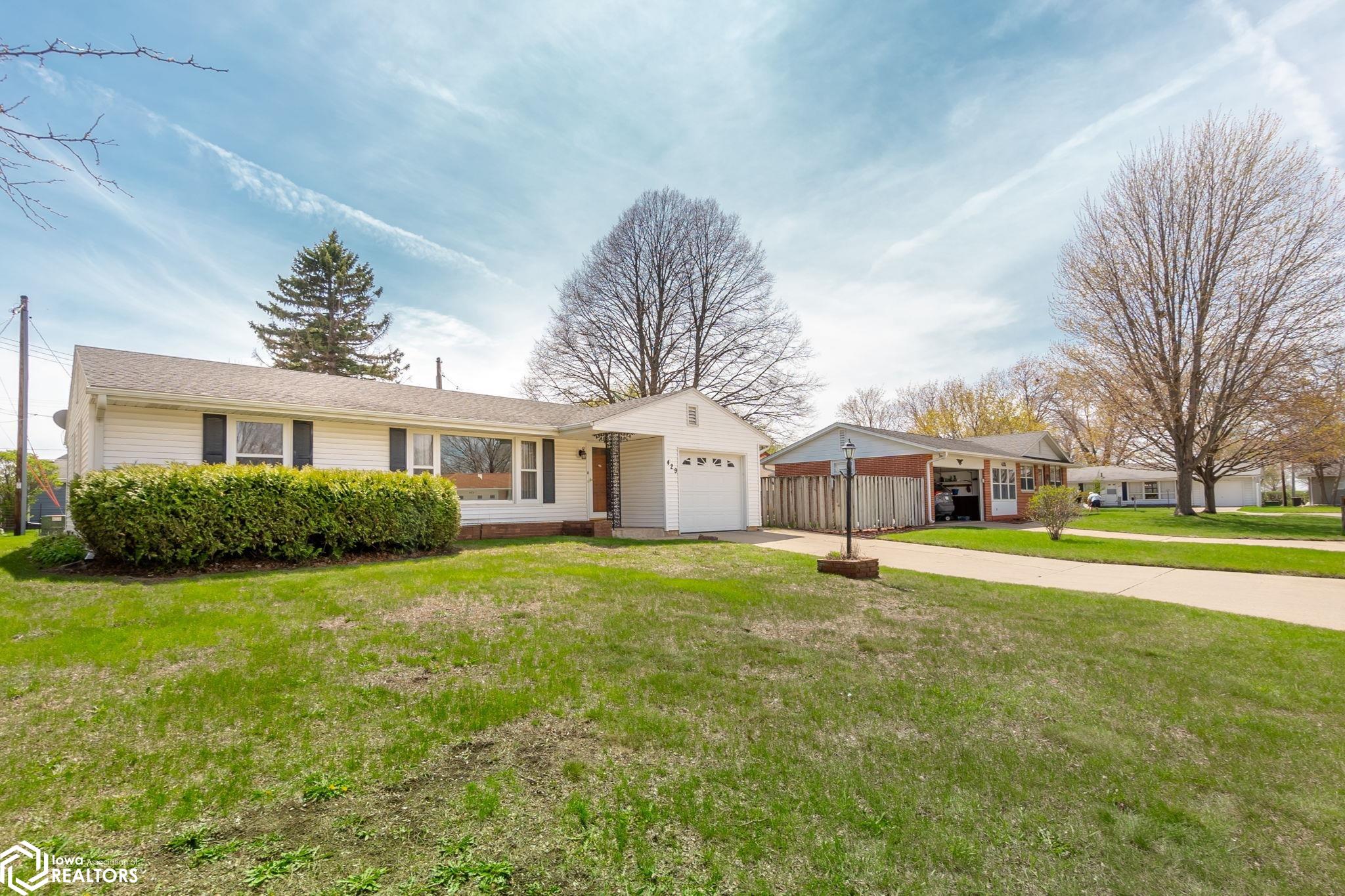 429 22nd St., Mason City, Iowa image 4