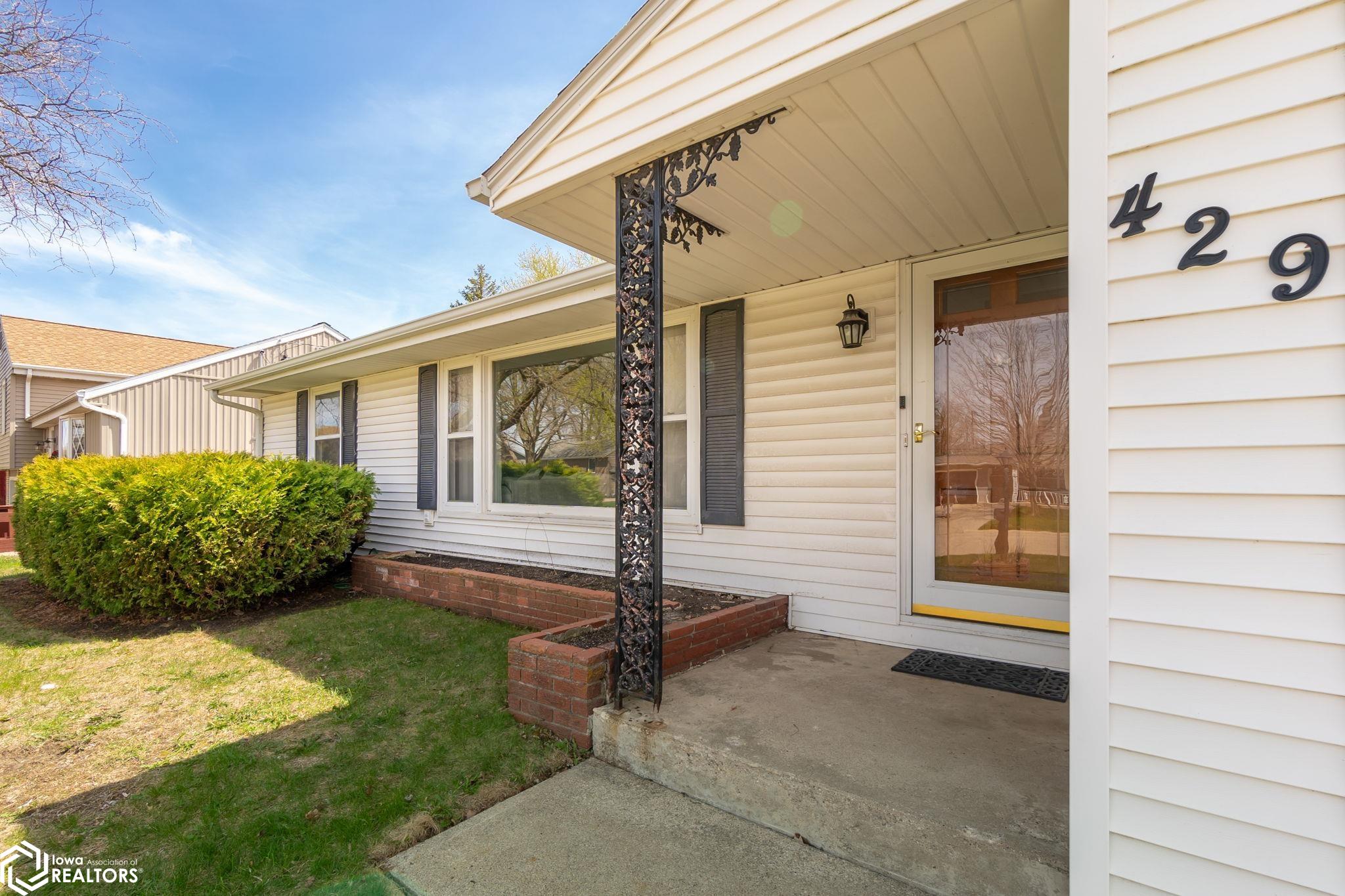 429 22nd St., Mason City, Iowa image 6