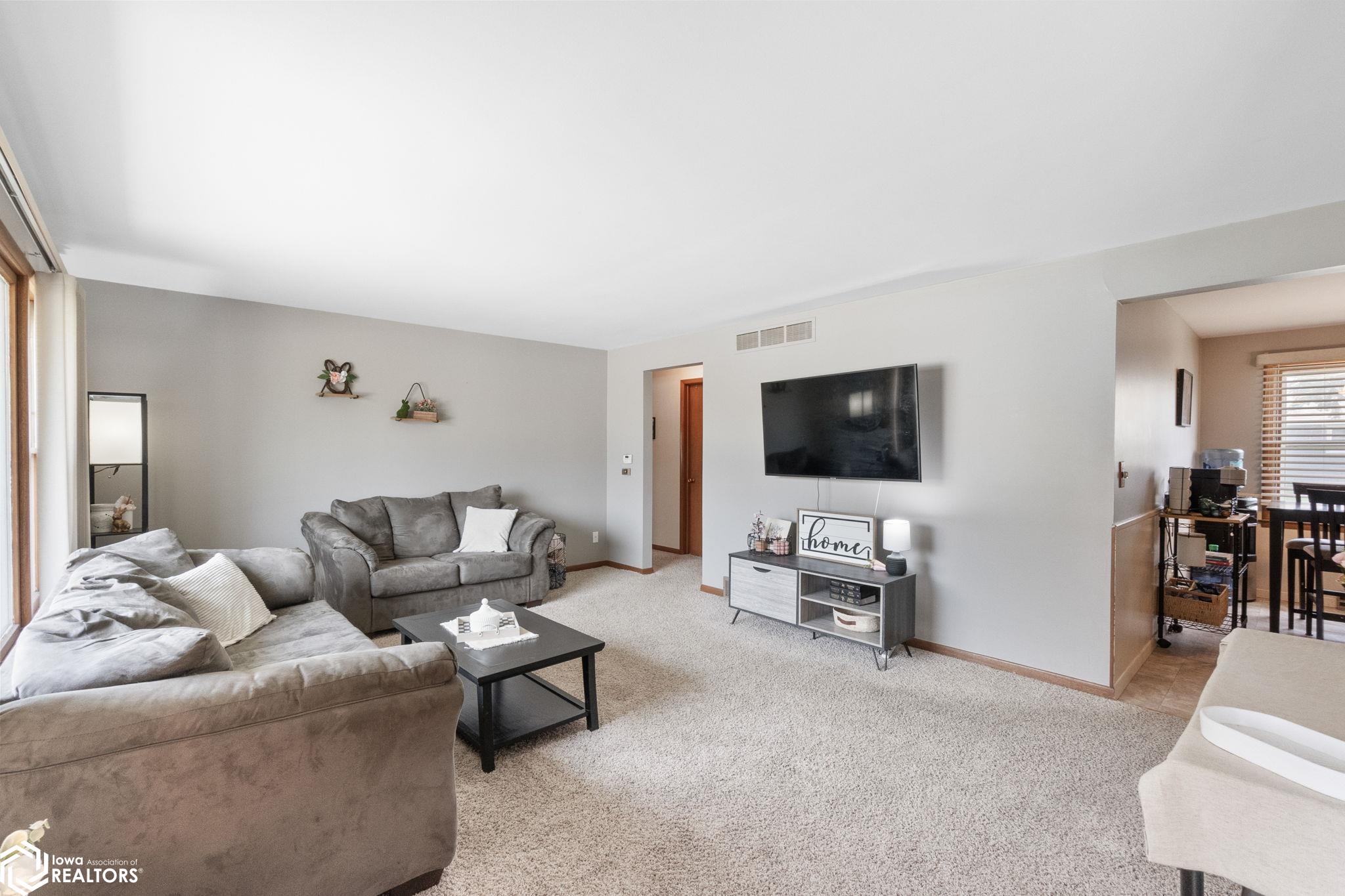 429 22nd St., Mason City, Iowa image 8