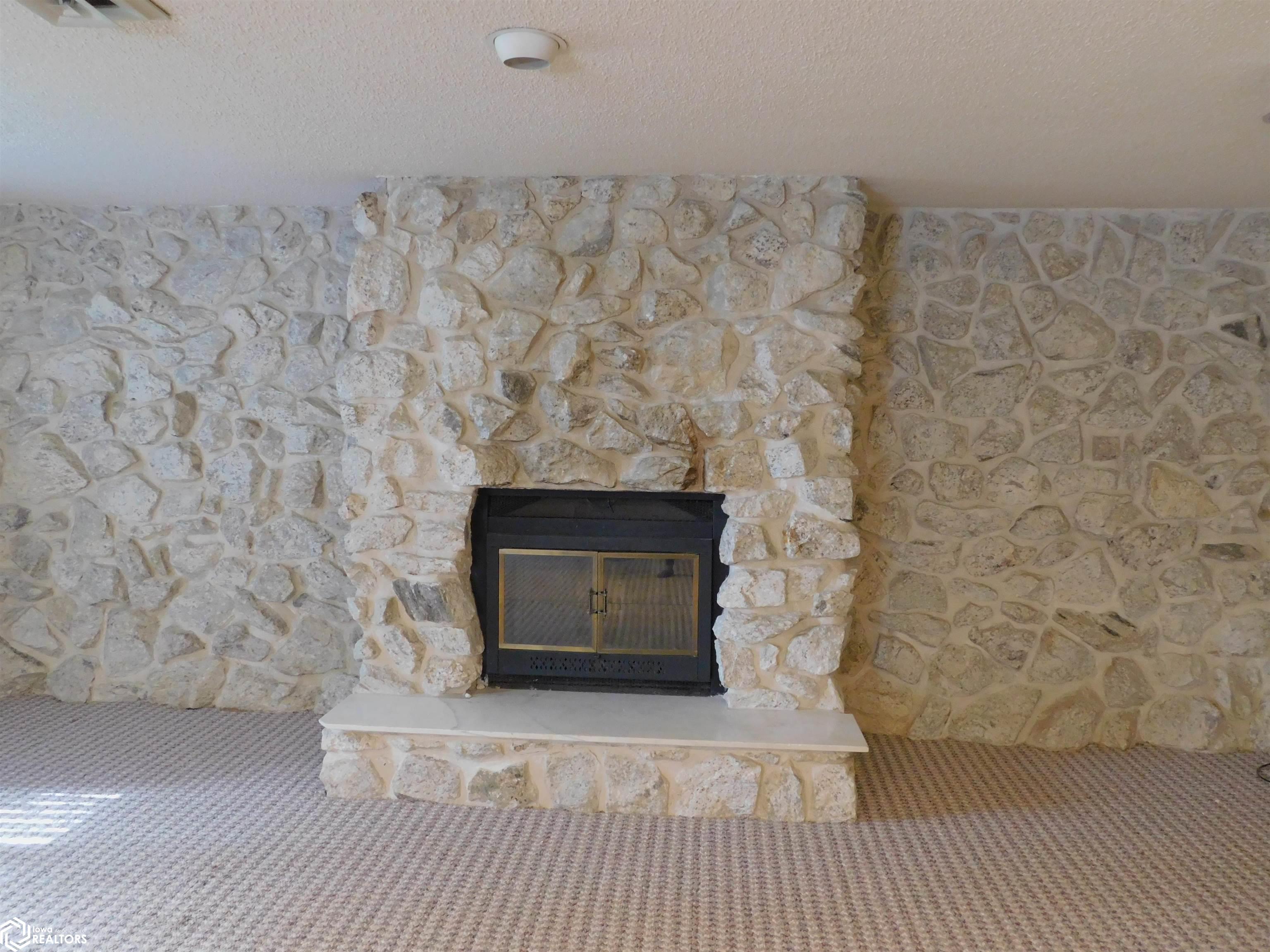 1016 Ridge Road, Denison, Iowa image 16
