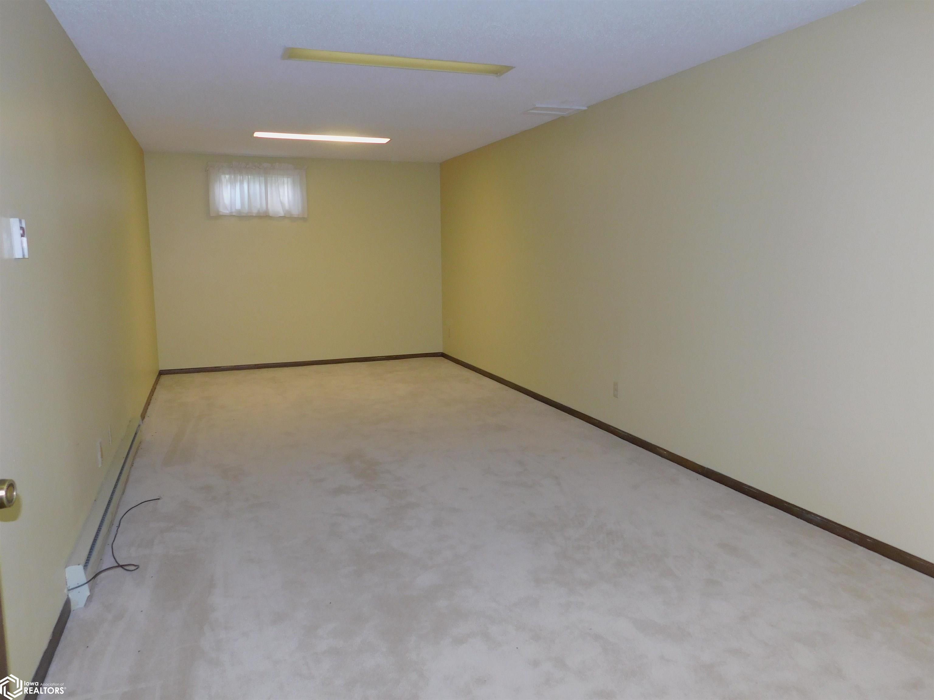 1016 Ridge Road, Denison, Iowa image 18