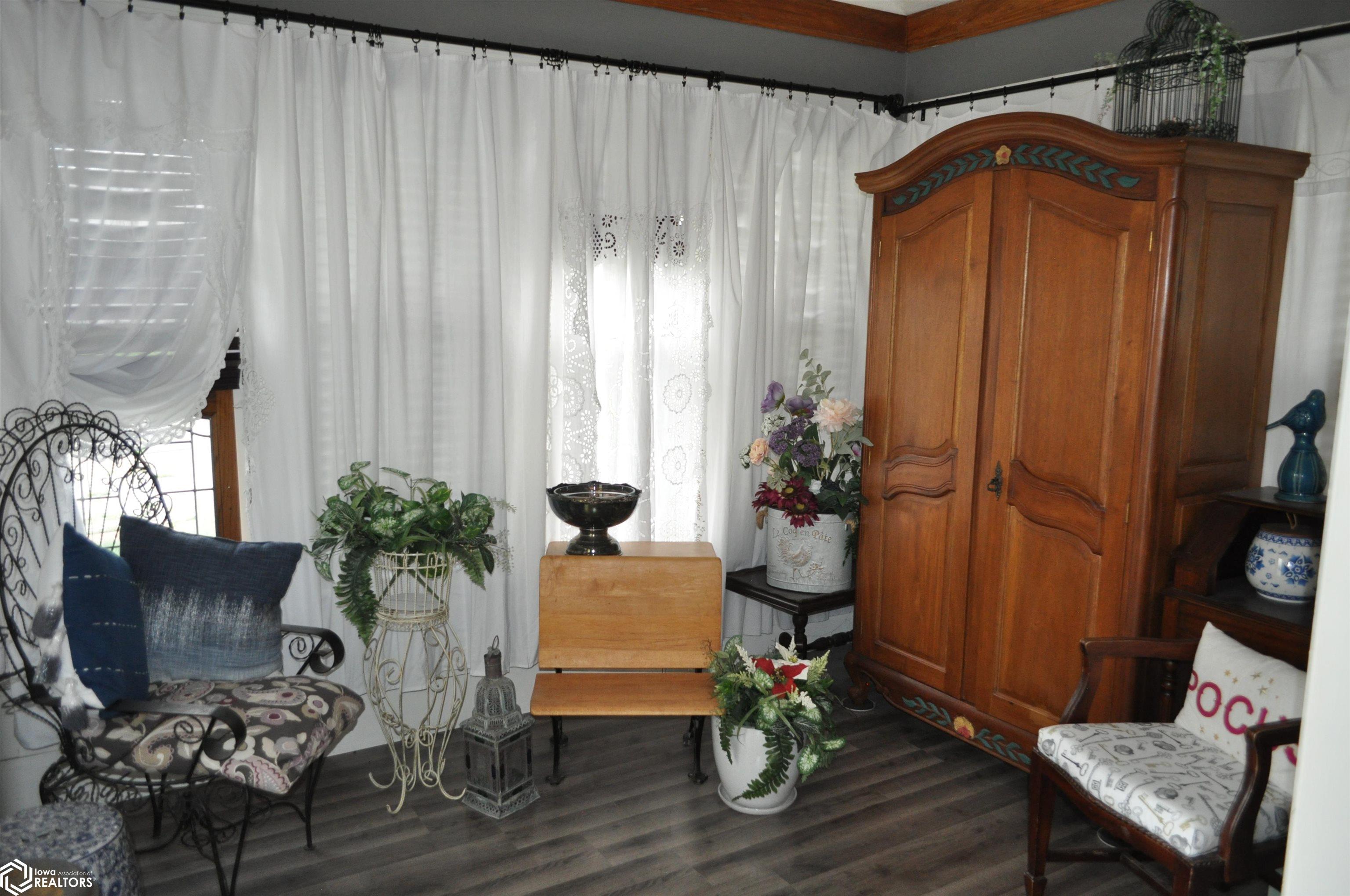 1036 N Crawford Street, Carroll, Iowa image 3