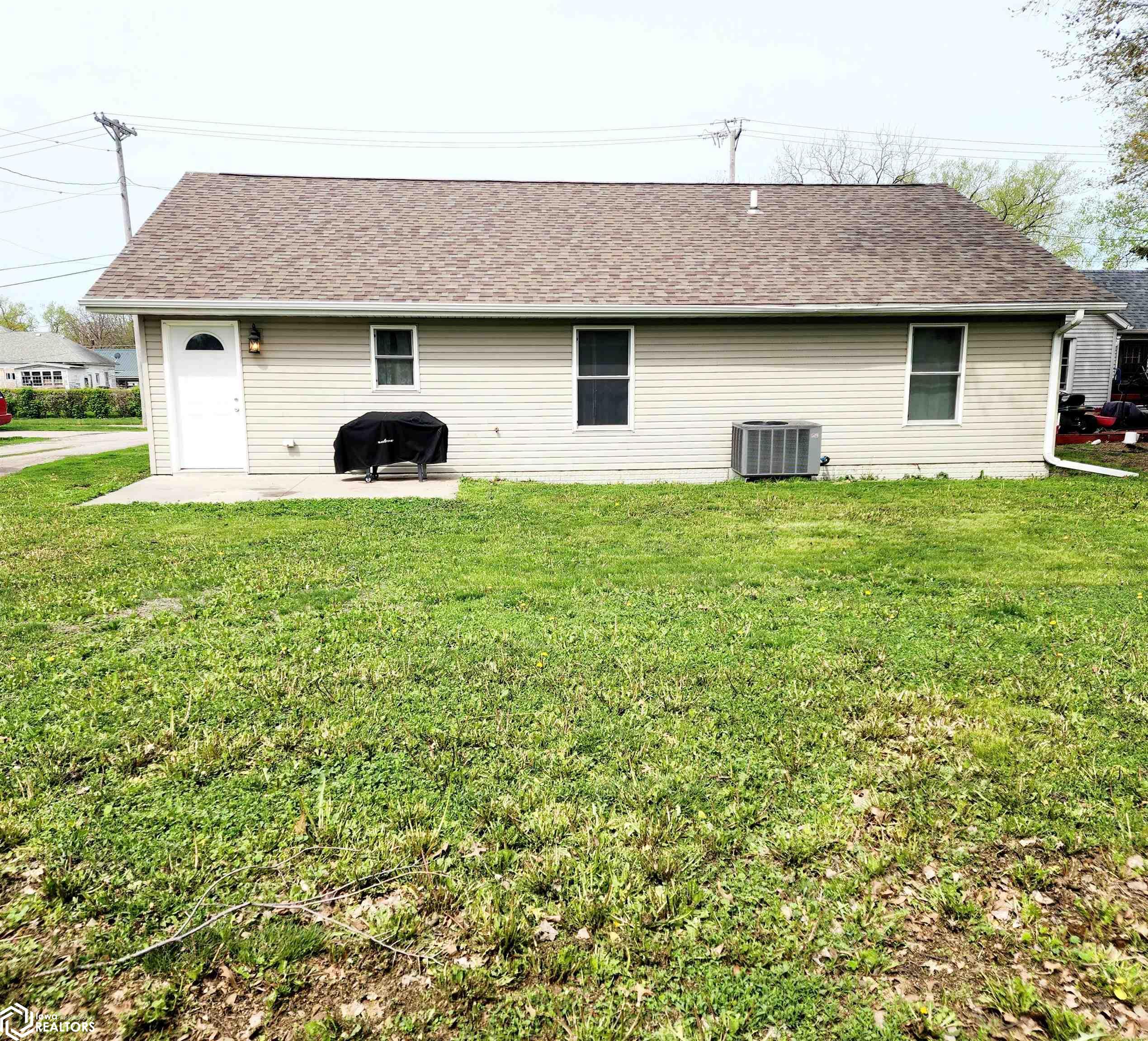 412 N I Street, Oskaloosa, Iowa image 21