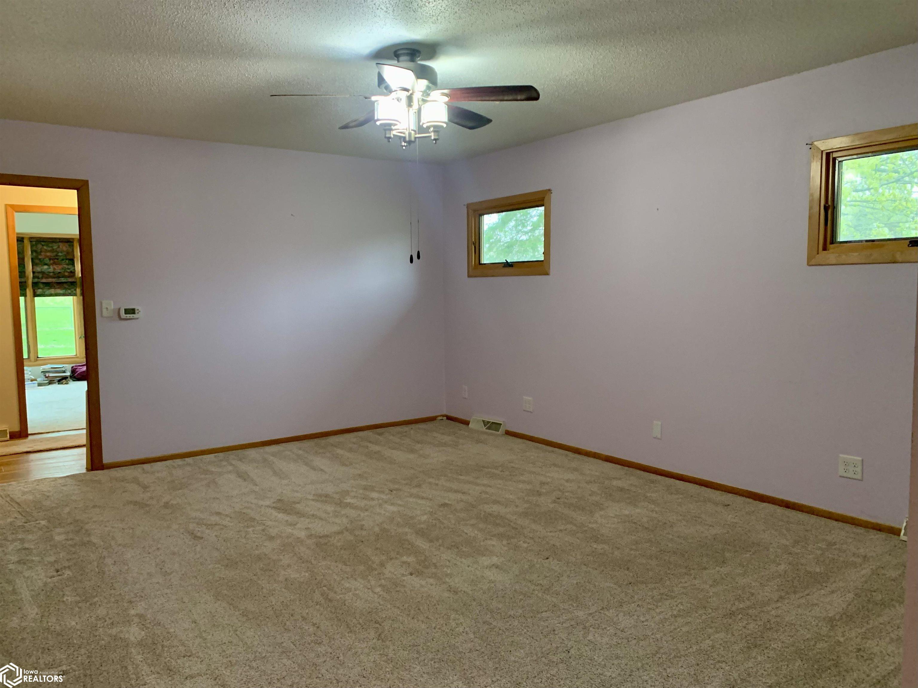 1125 Mcduffie Drive, Jefferson, Iowa image 6