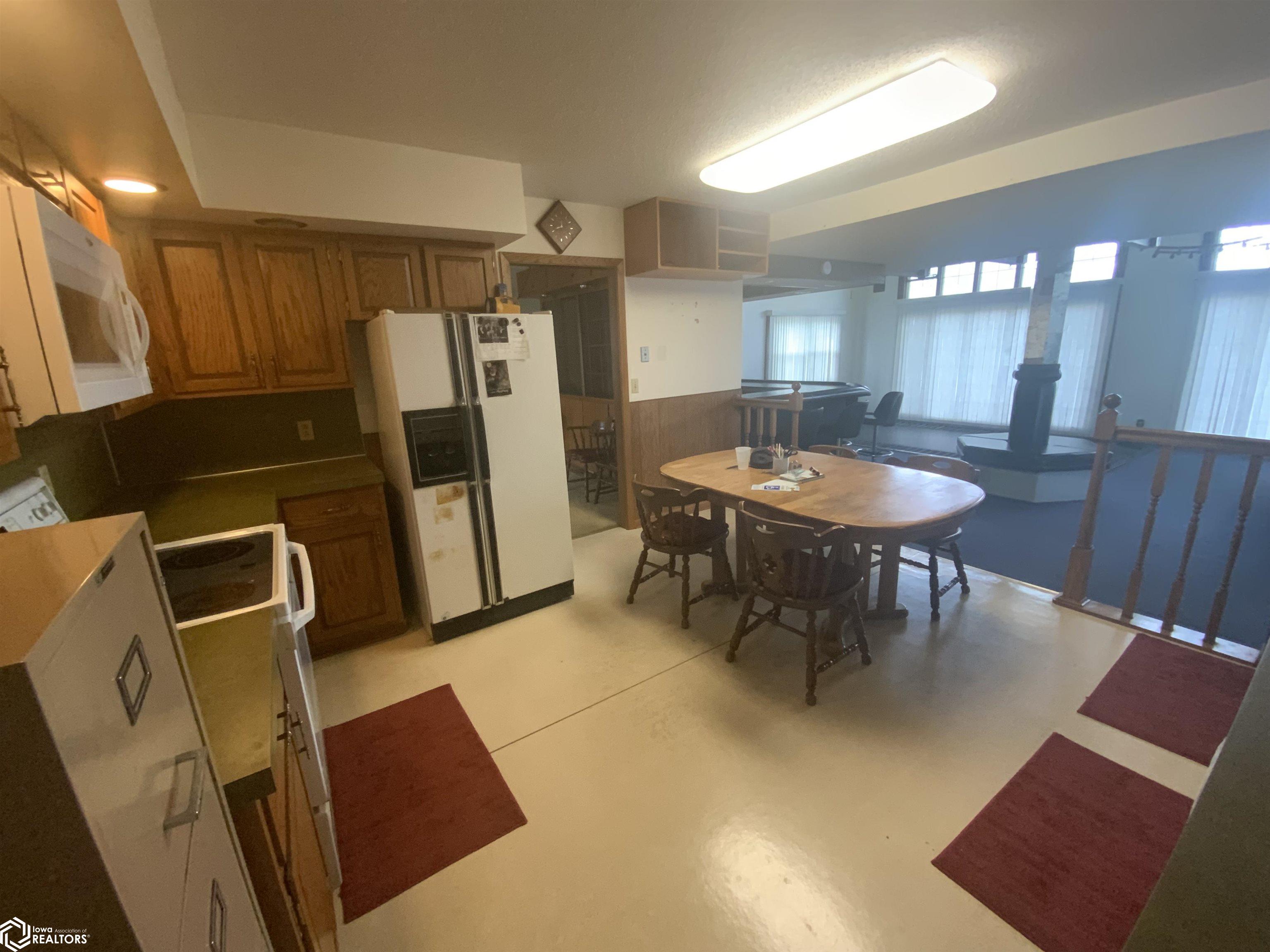 2118 9th Avenue, Denison, Iowa image 6