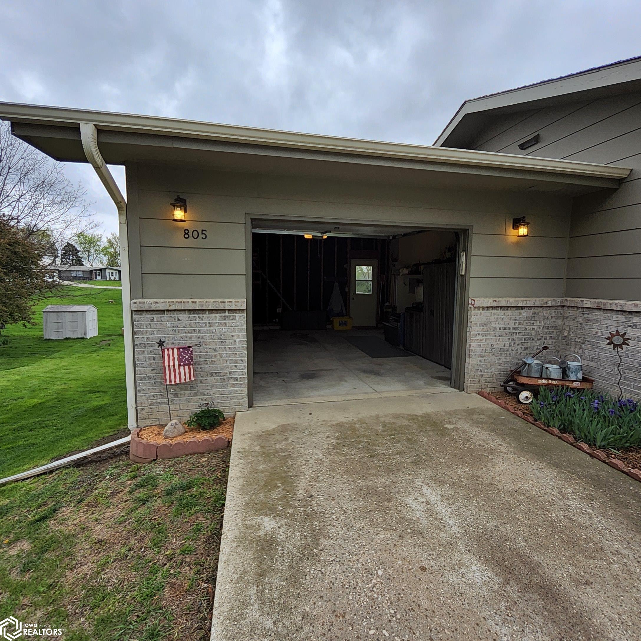 805 Spring Street, Shelby, Iowa image 41