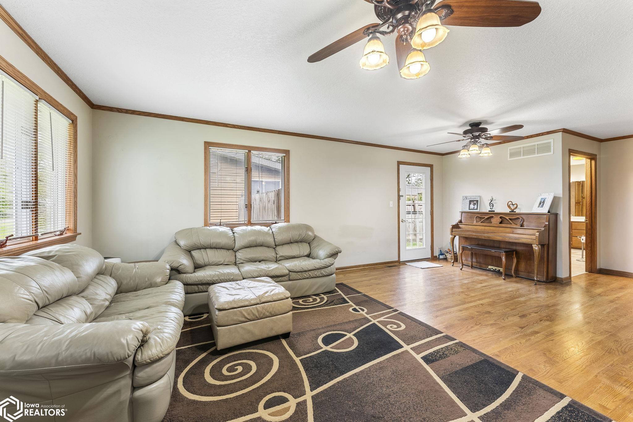 720 Vernon Street, Wapello, Iowa image 11