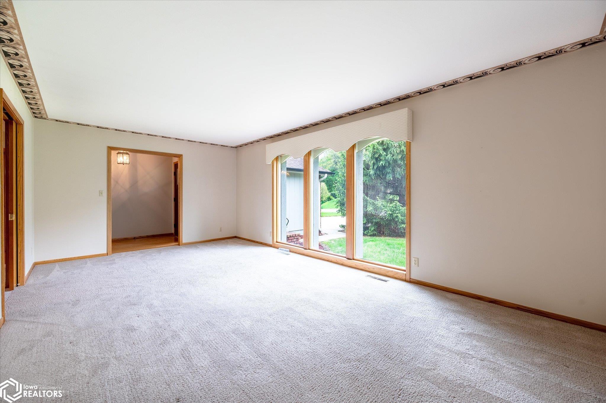 2 Country Club Lane, Shenandoah, Iowa image 11