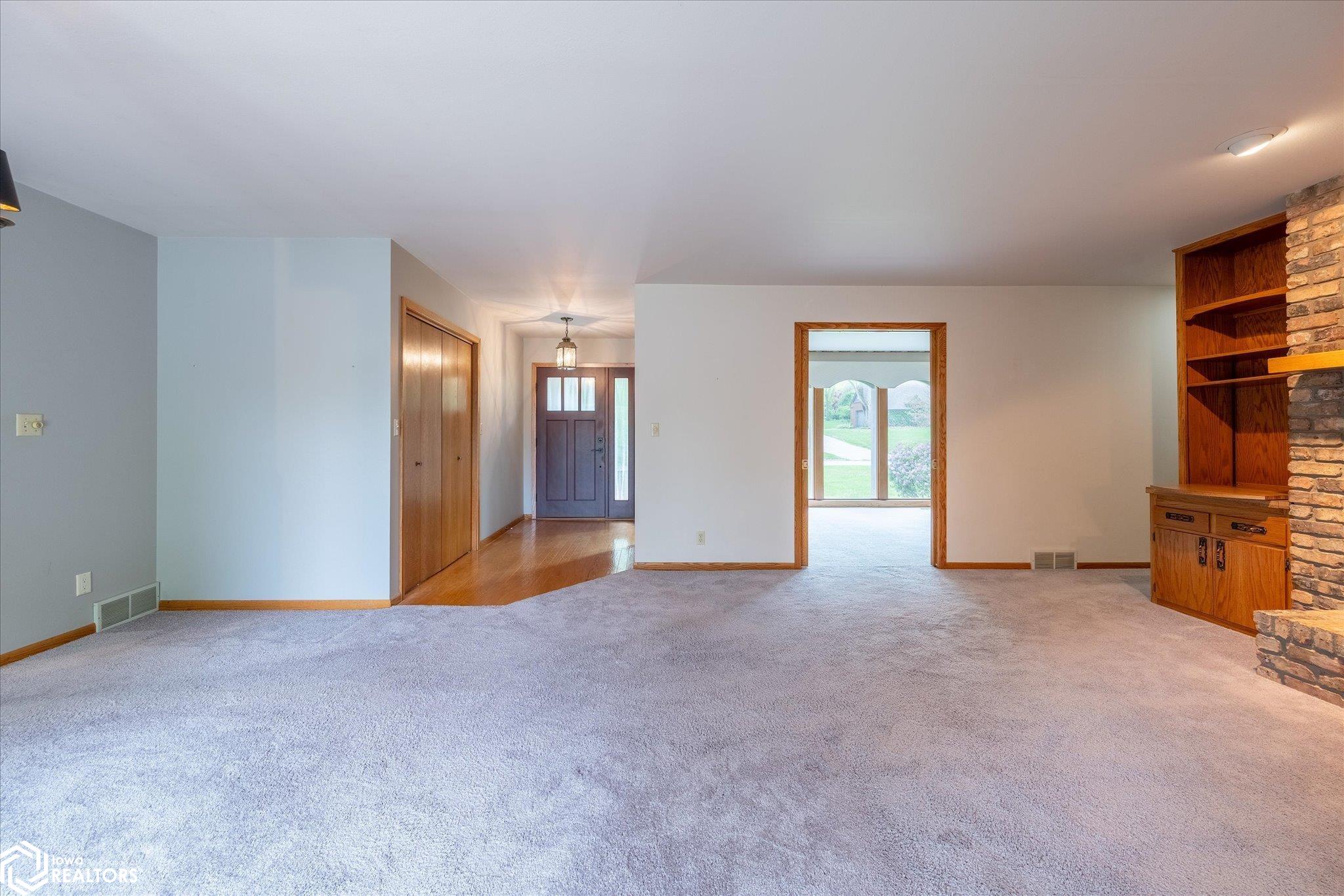 2 Country Club Lane, Shenandoah, Iowa image 15