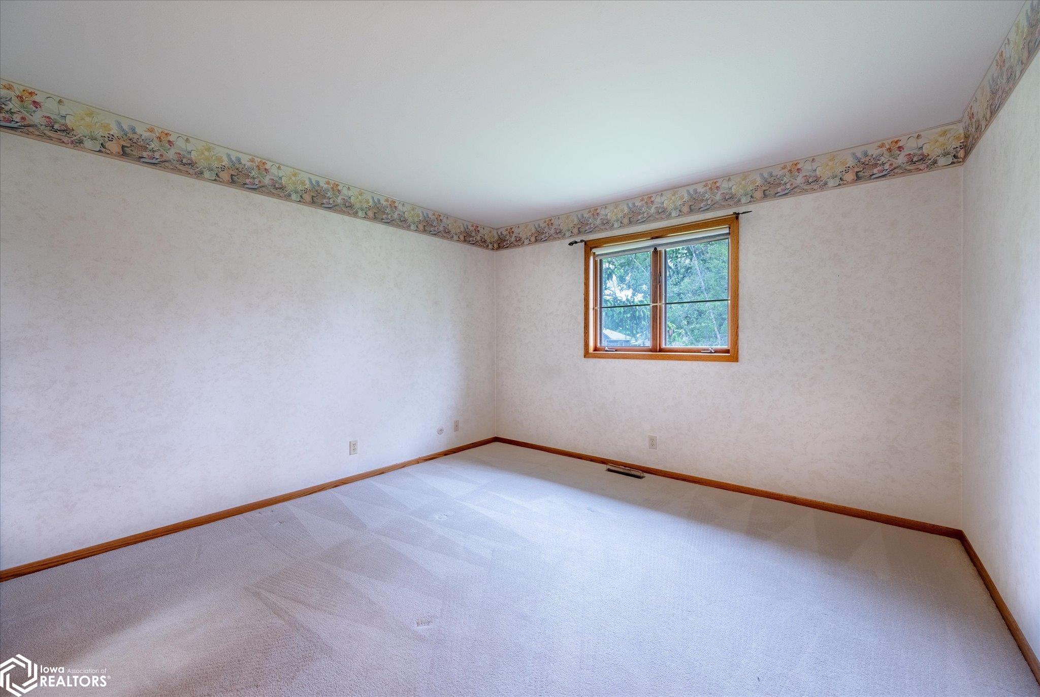 2 Country Club Lane, Shenandoah, Iowa image 32