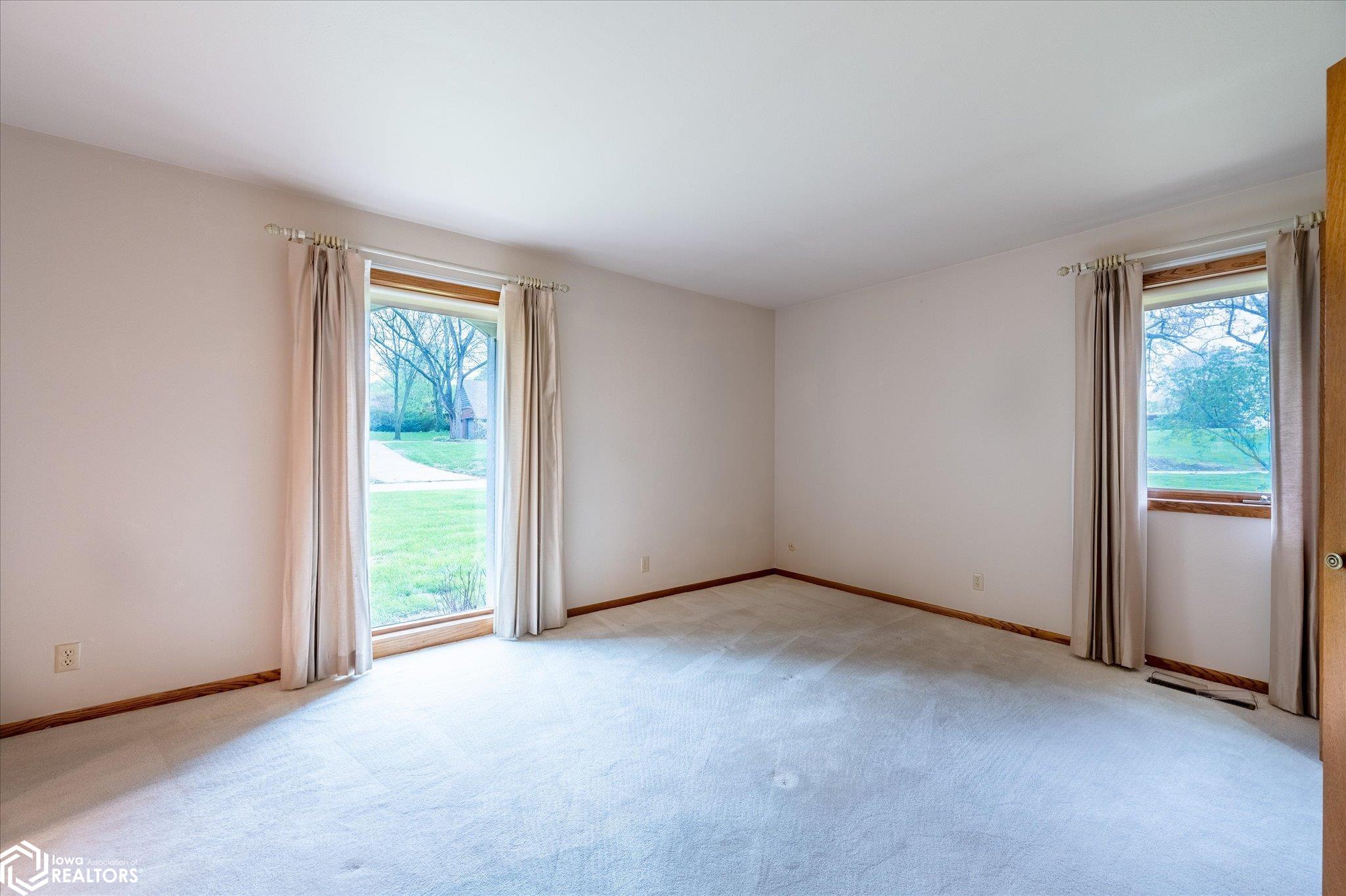 2 Country Club Lane, Shenandoah, Iowa image 34